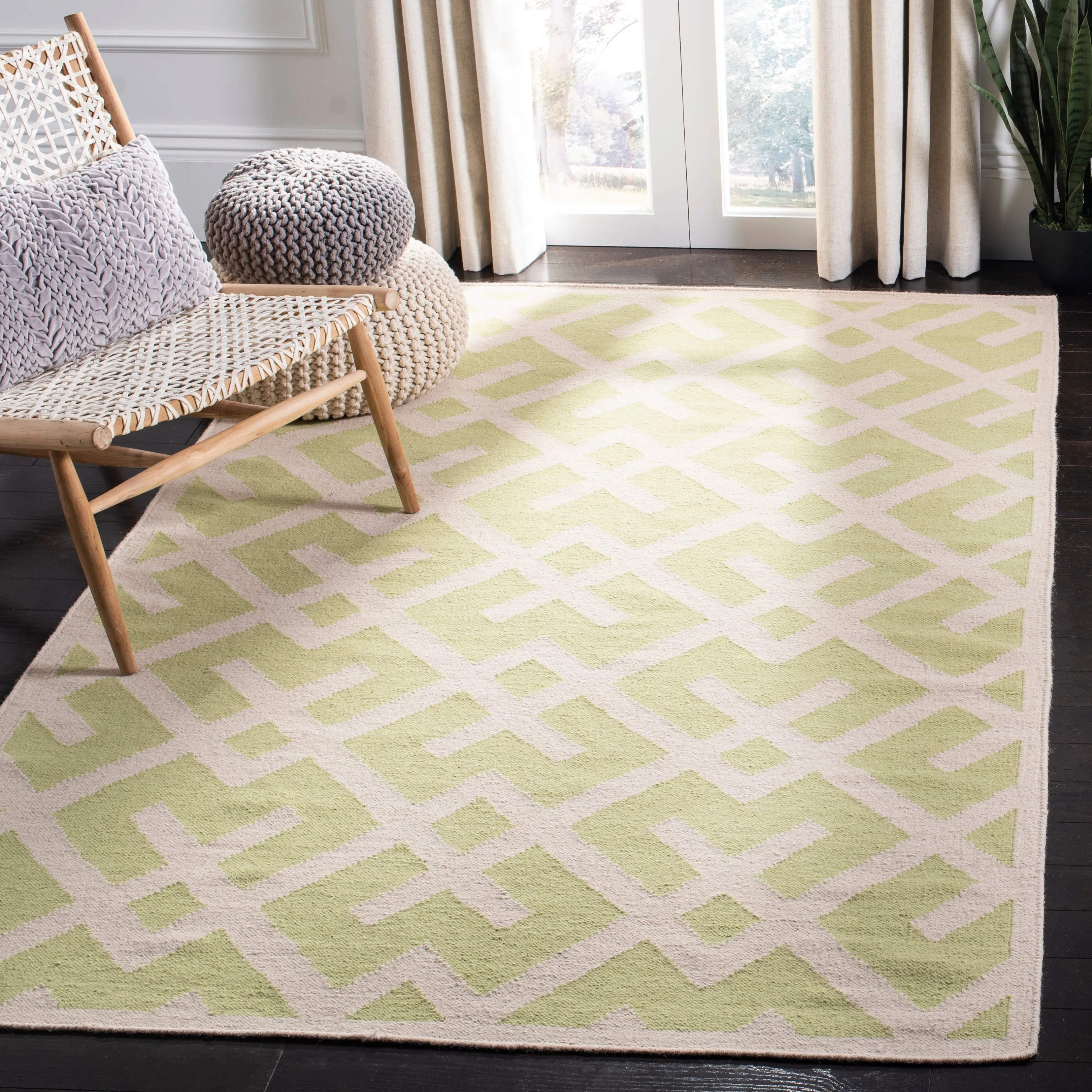 SAFAVIEH Handmade Flatweave Dhurries Eildine Modern Moroccan Wool Rug