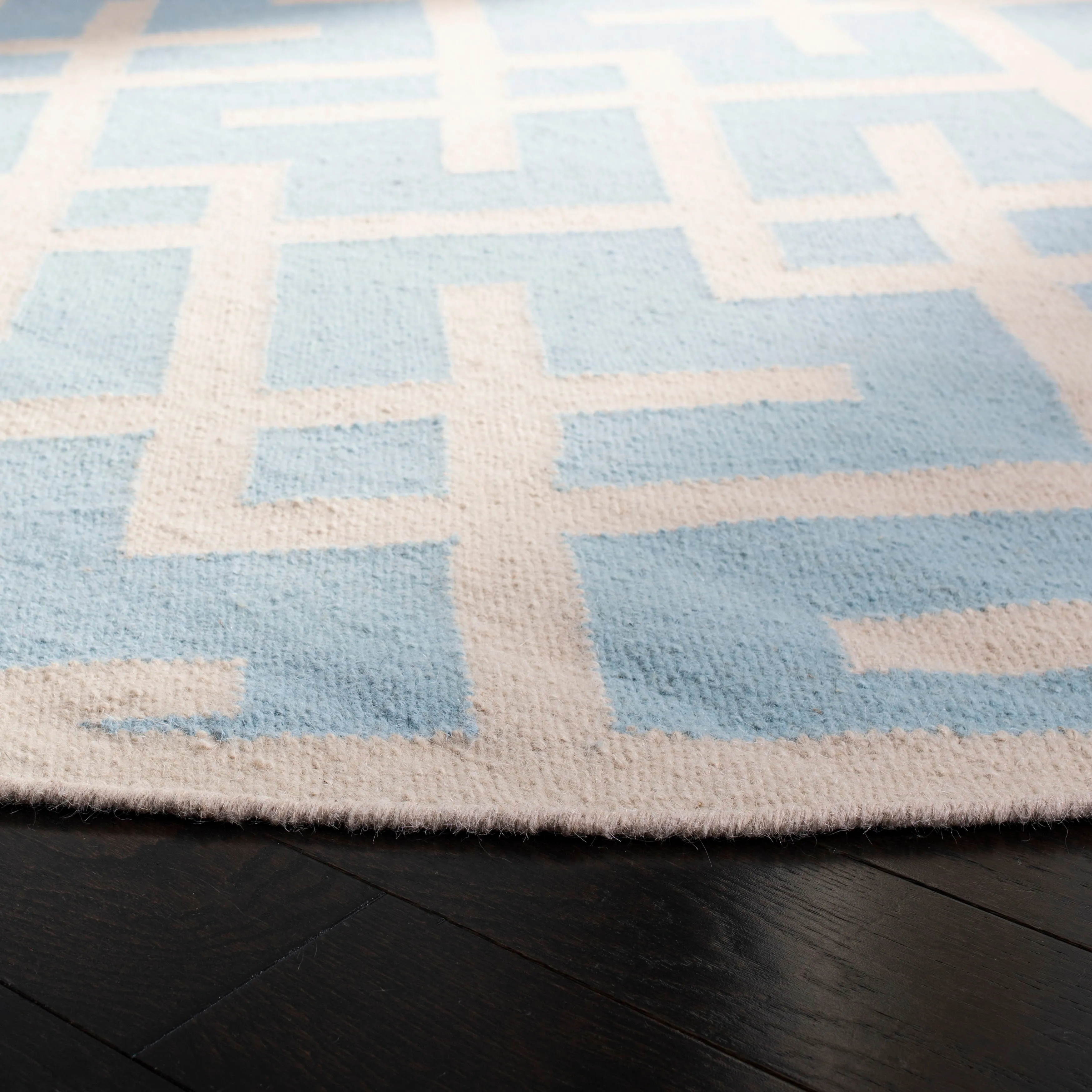 SAFAVIEH Handmade Flatweave Dhurries Eildine Modern Moroccan Wool Rug