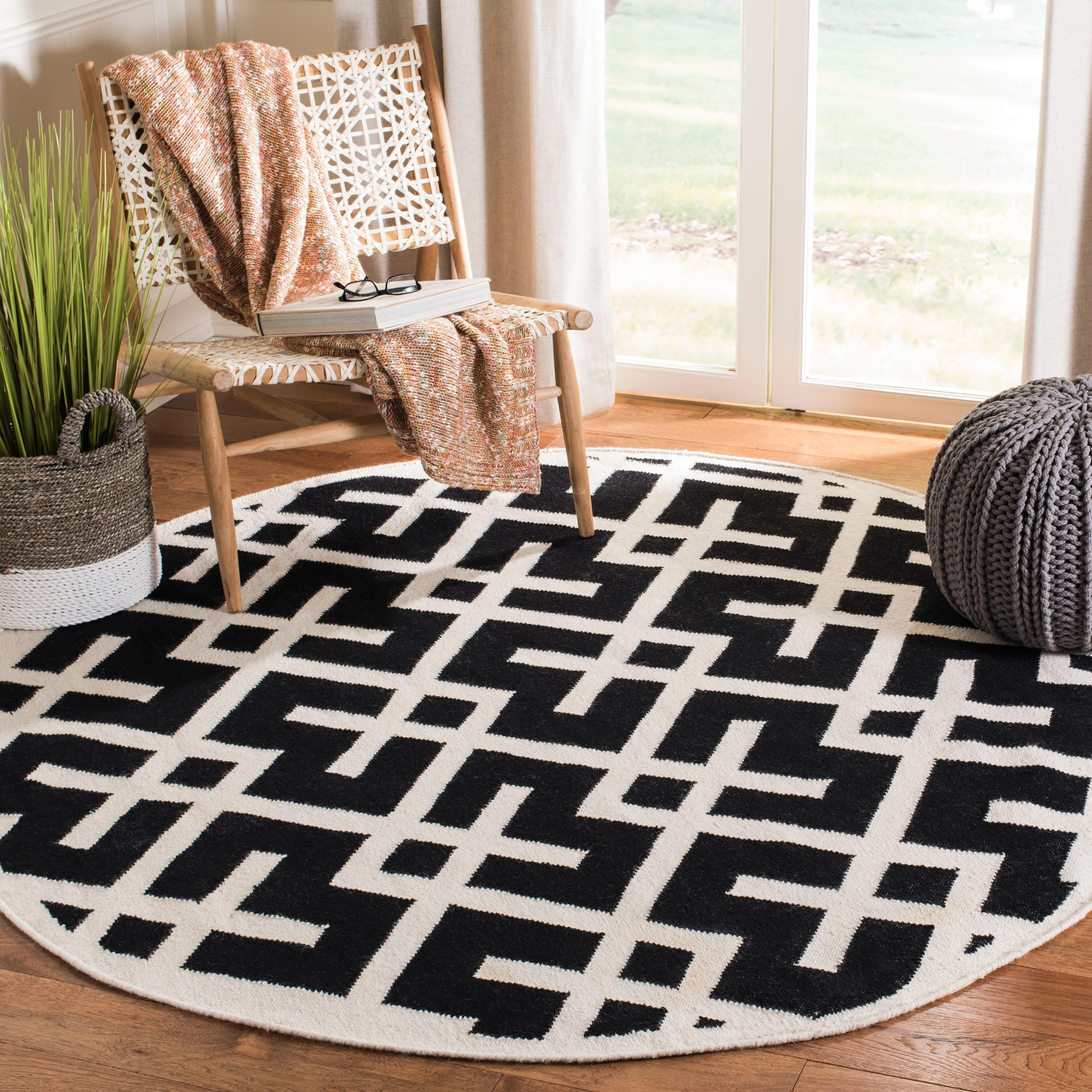 SAFAVIEH Handmade Flatweave Dhurries Eildine Modern Moroccan Wool Rug