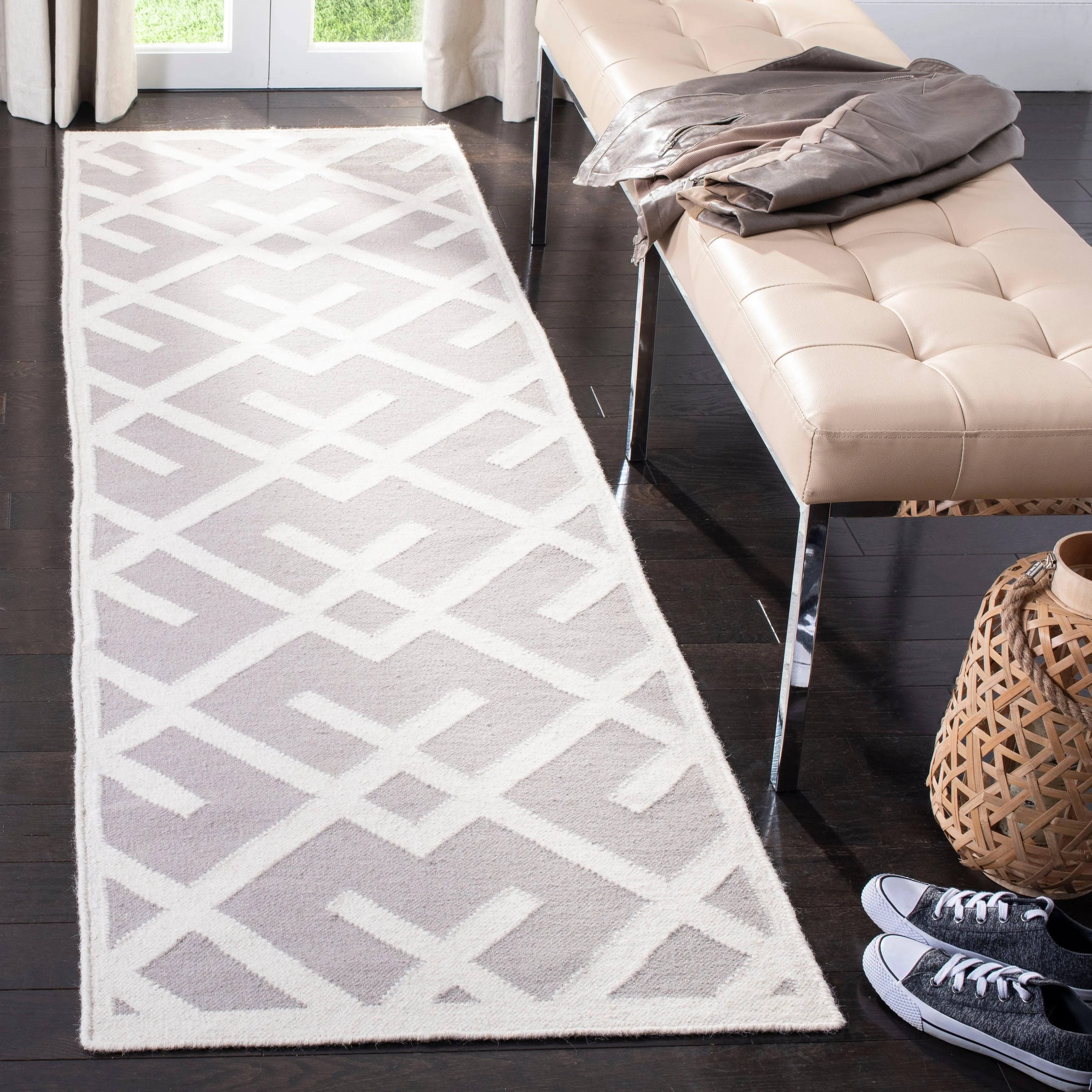 SAFAVIEH Handmade Flatweave Dhurries Eildine Modern Moroccan Wool Rug