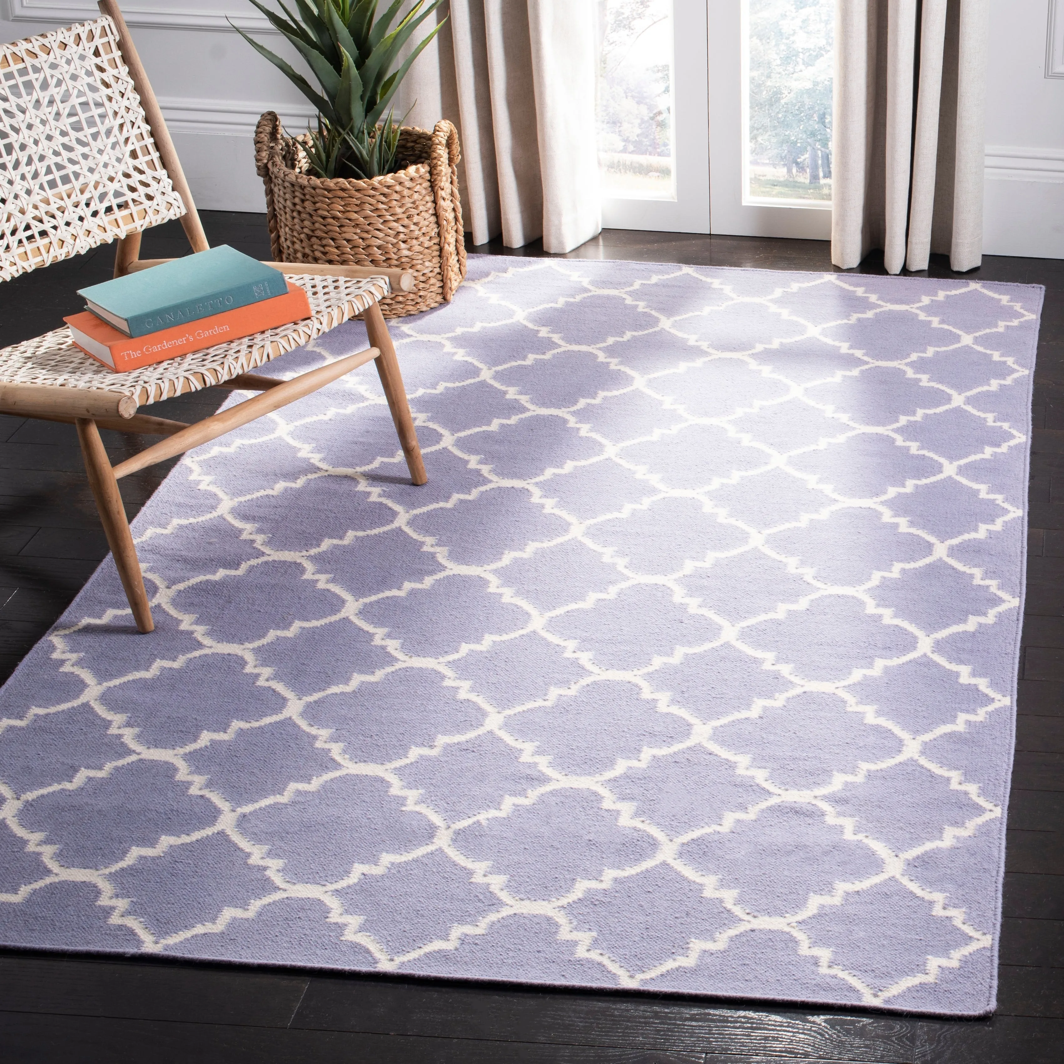 SAFAVIEH Handmade Flatweave Dhurries Taalke Modern Wool Rug