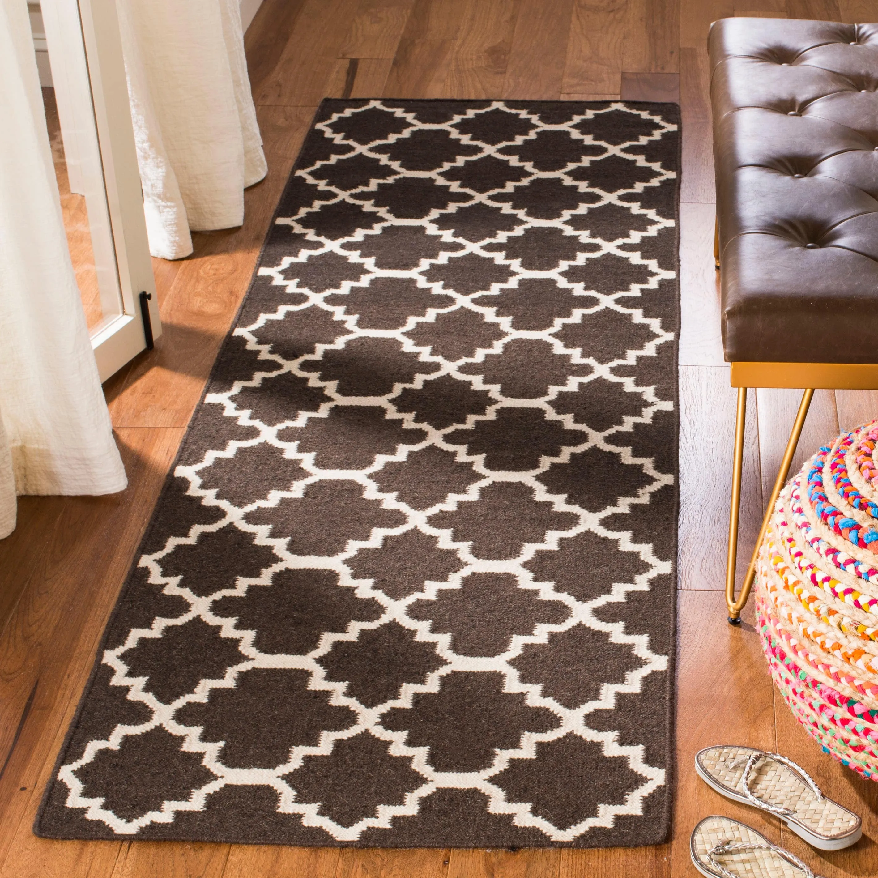 SAFAVIEH Handmade Flatweave Dhurries Taalke Modern Wool Rug