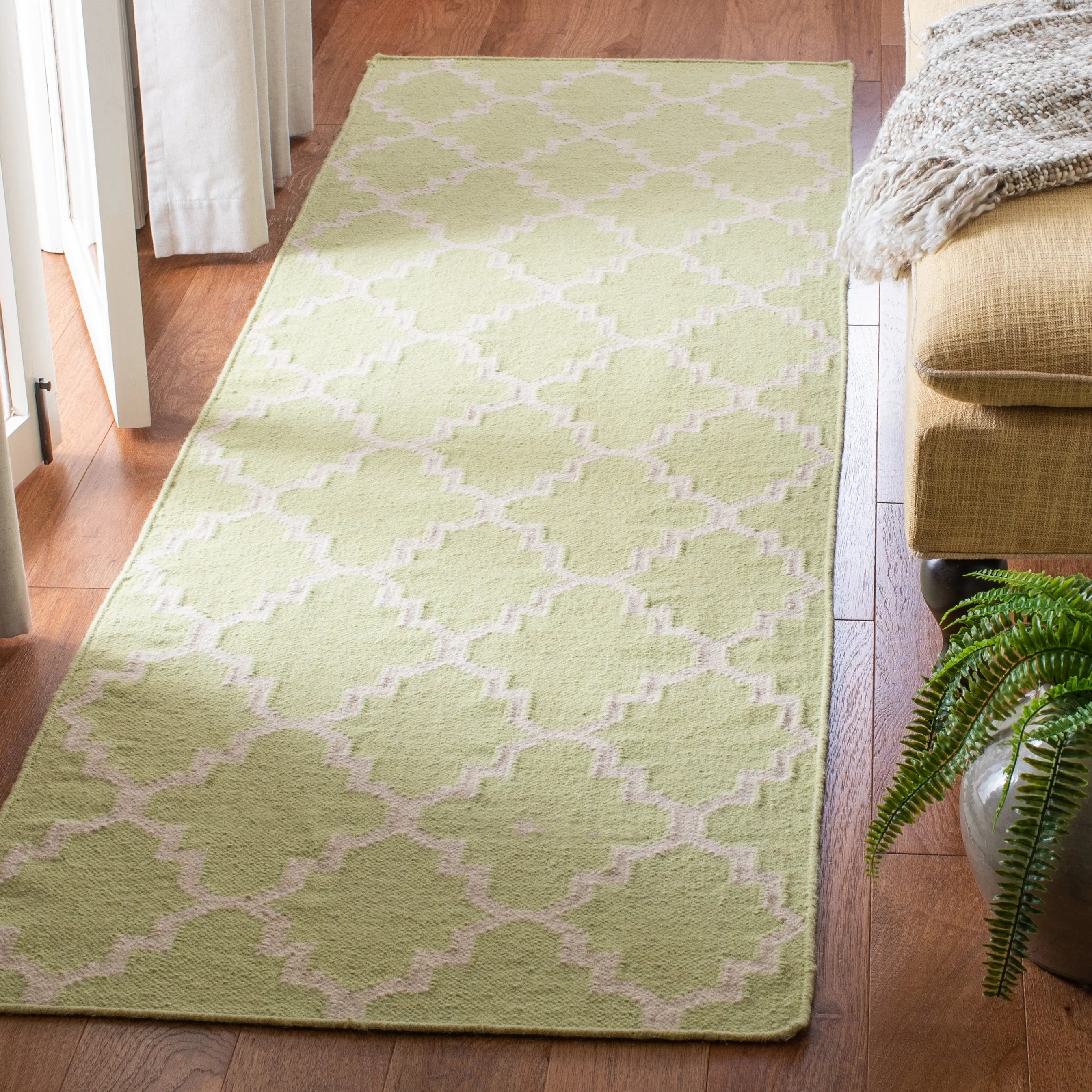 SAFAVIEH Handmade Flatweave Dhurries Taalke Modern Wool Rug