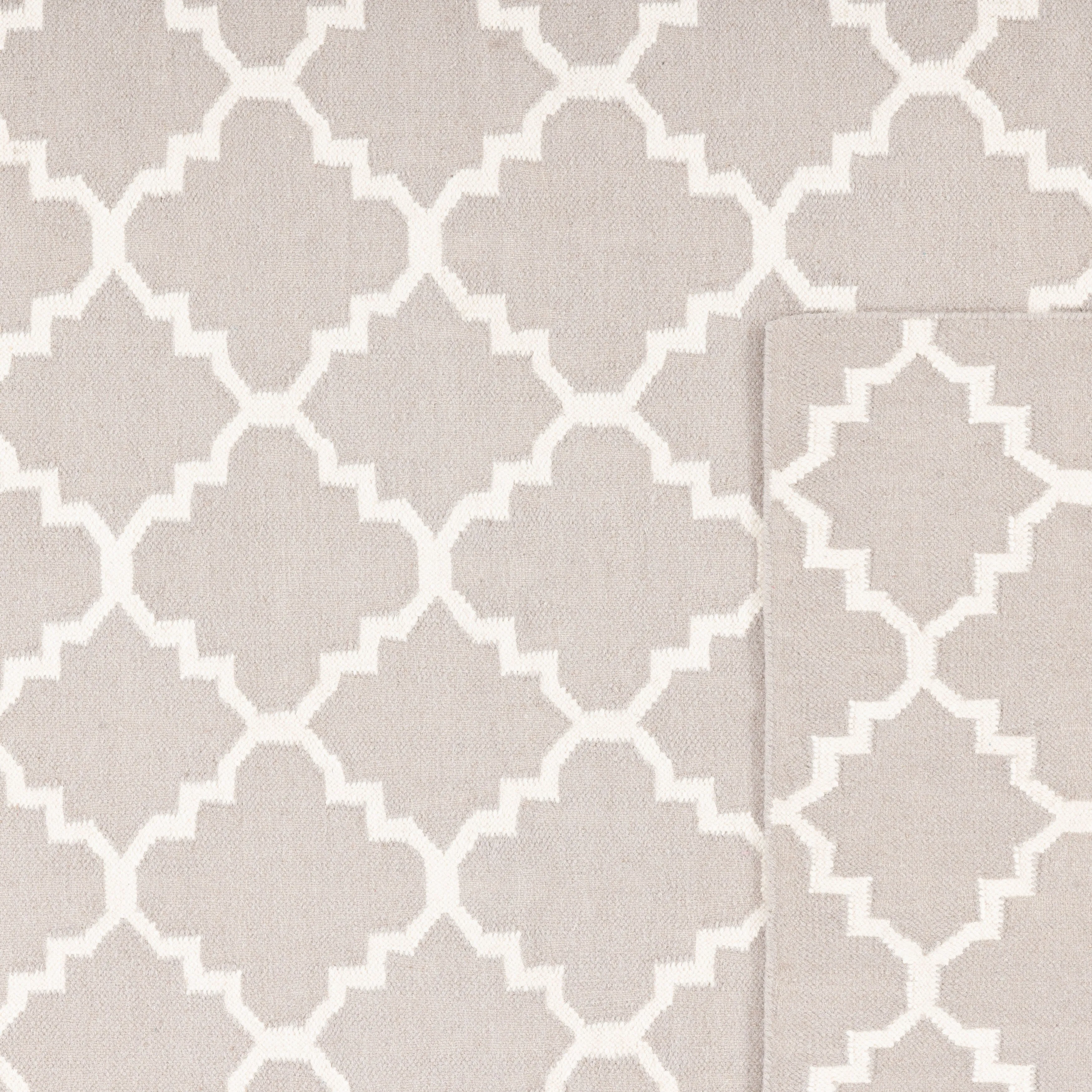 SAFAVIEH Handmade Flatweave Dhurries Taalke Modern Wool Rug