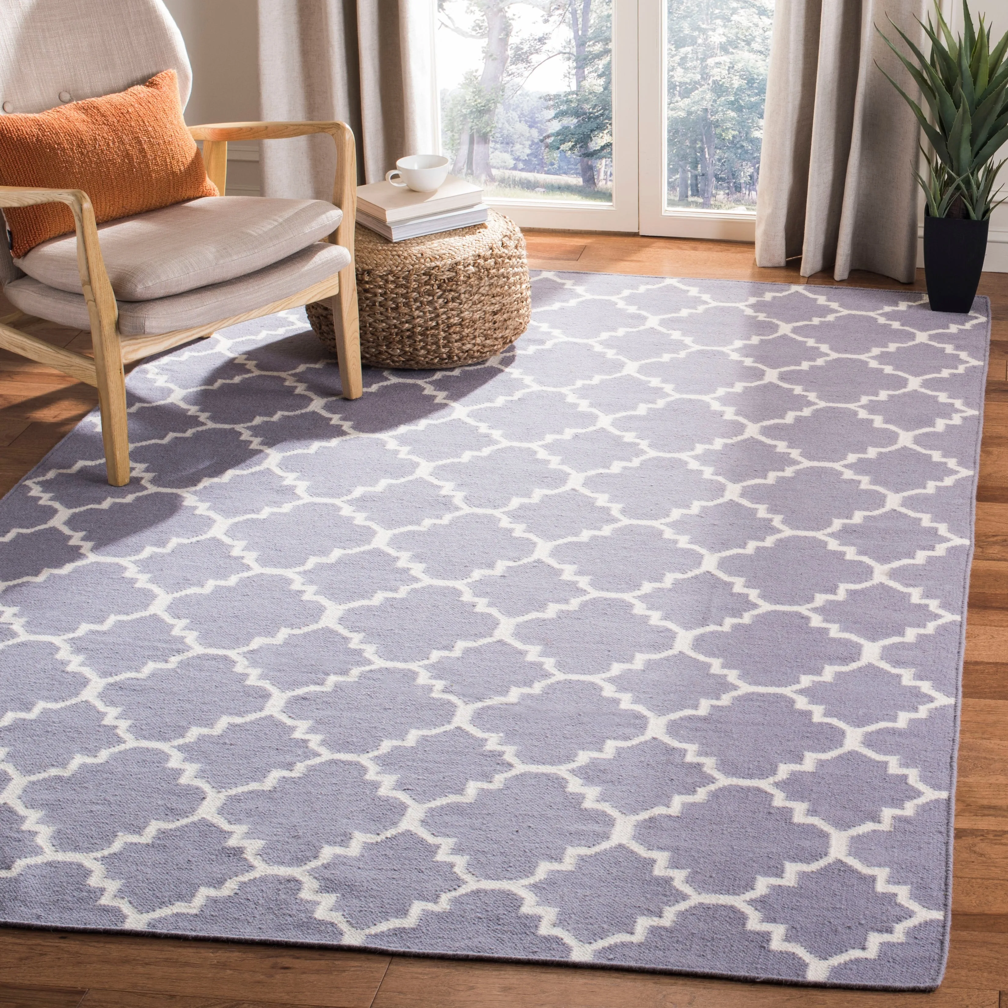 SAFAVIEH Handmade Flatweave Dhurries Taalke Modern Wool Rug