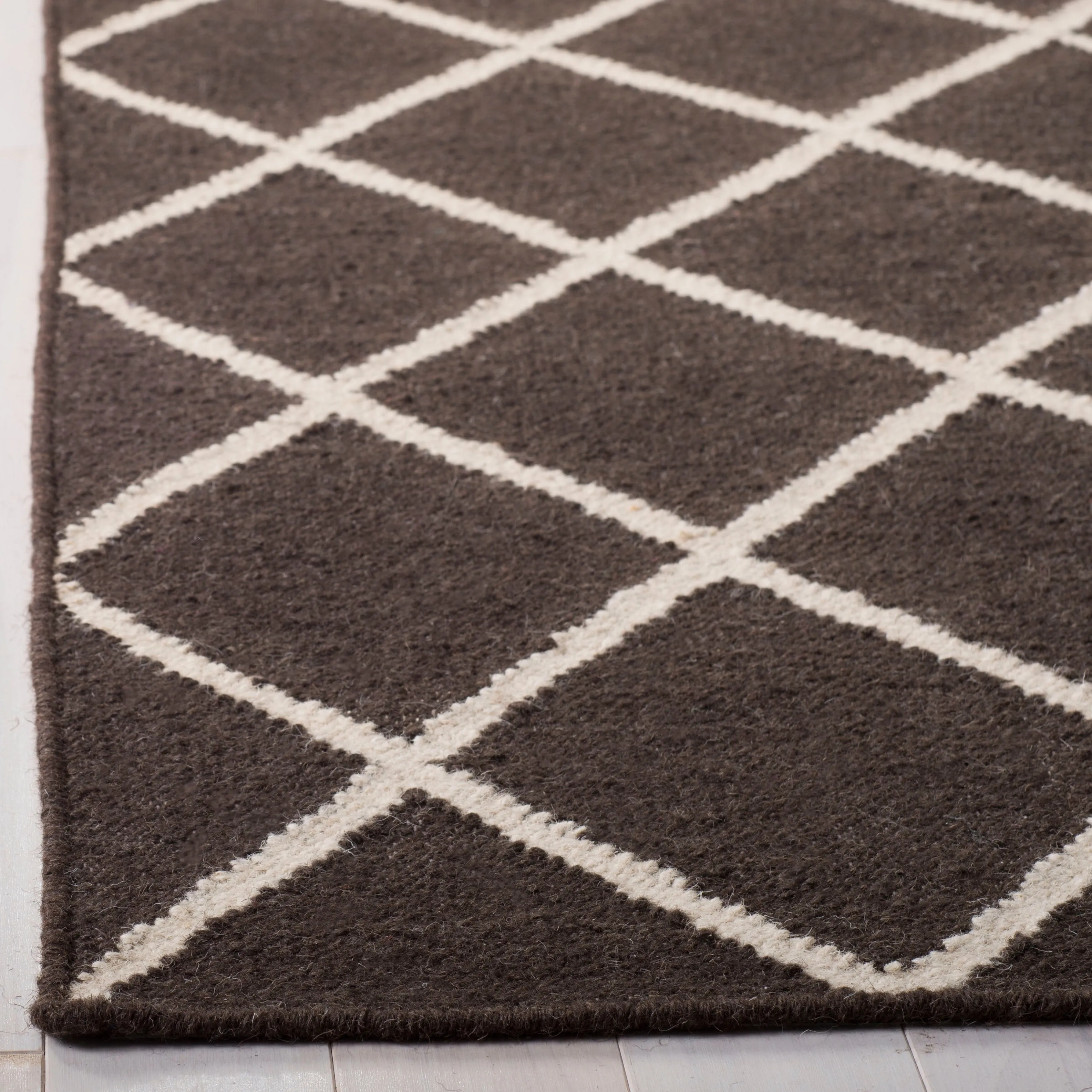 SAFAVIEH Handmade Flatweave Dhurries Valdi Modern Moroccan Wool Rug