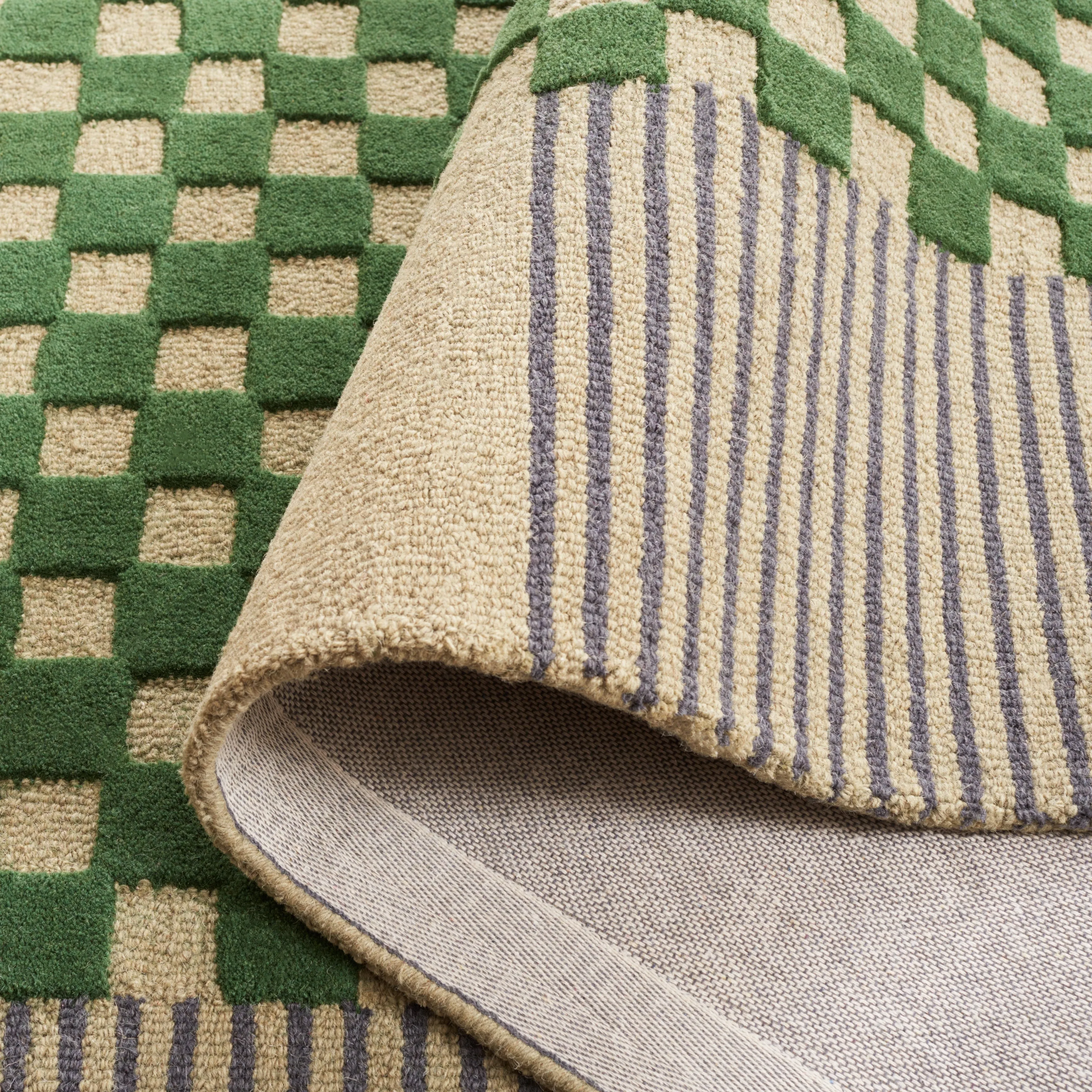 SAFAVIEH Handmade Genre Kiek Checkered Wool Rug