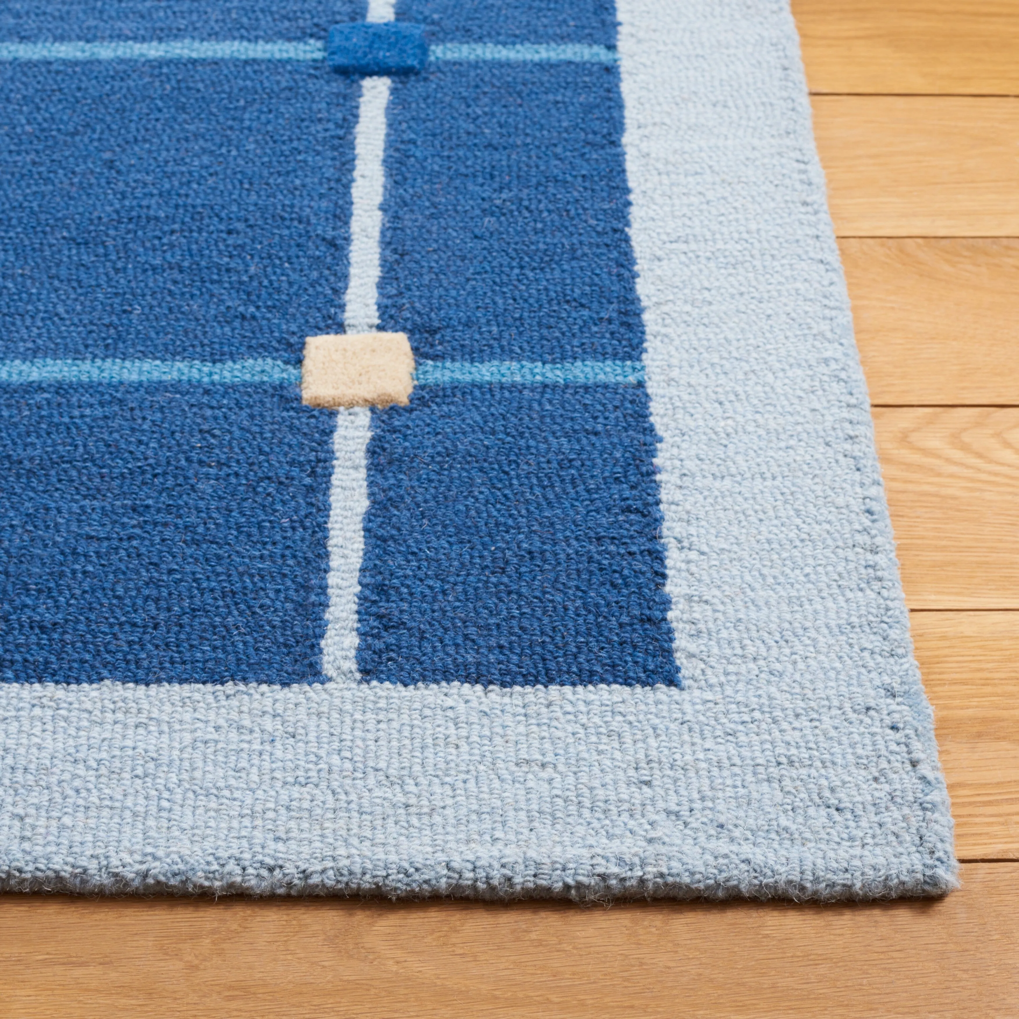 SAFAVIEH Handmade Genre Solenne Checkered Wool Rug
