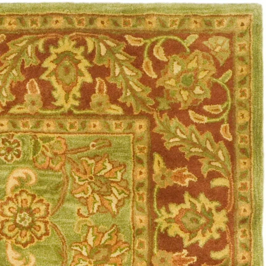 SAFAVIEH Handmade Golden Effie Tomika Traditional Oriental Wool Rug