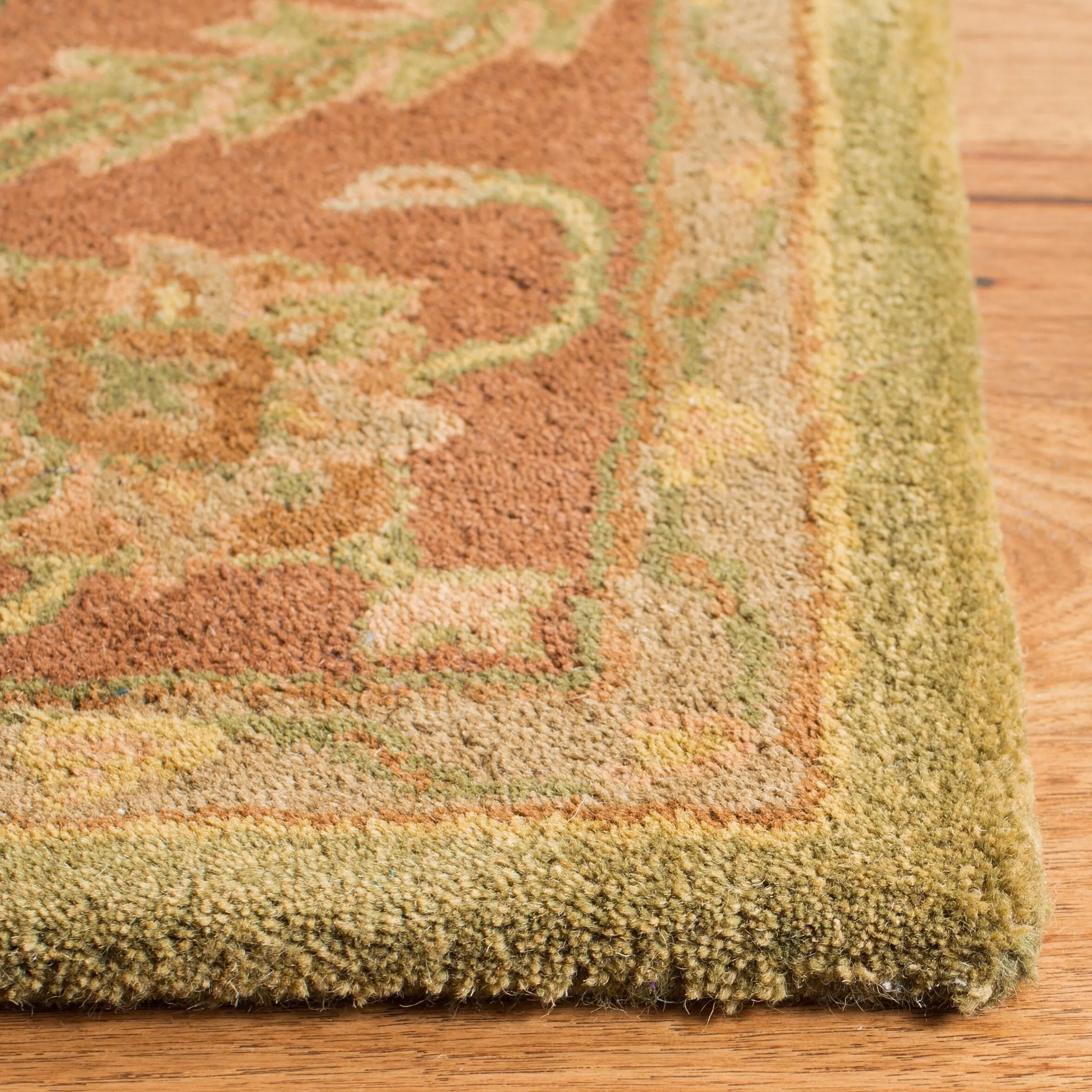 SAFAVIEH Handmade Golden Effie Tomika Traditional Oriental Wool Rug