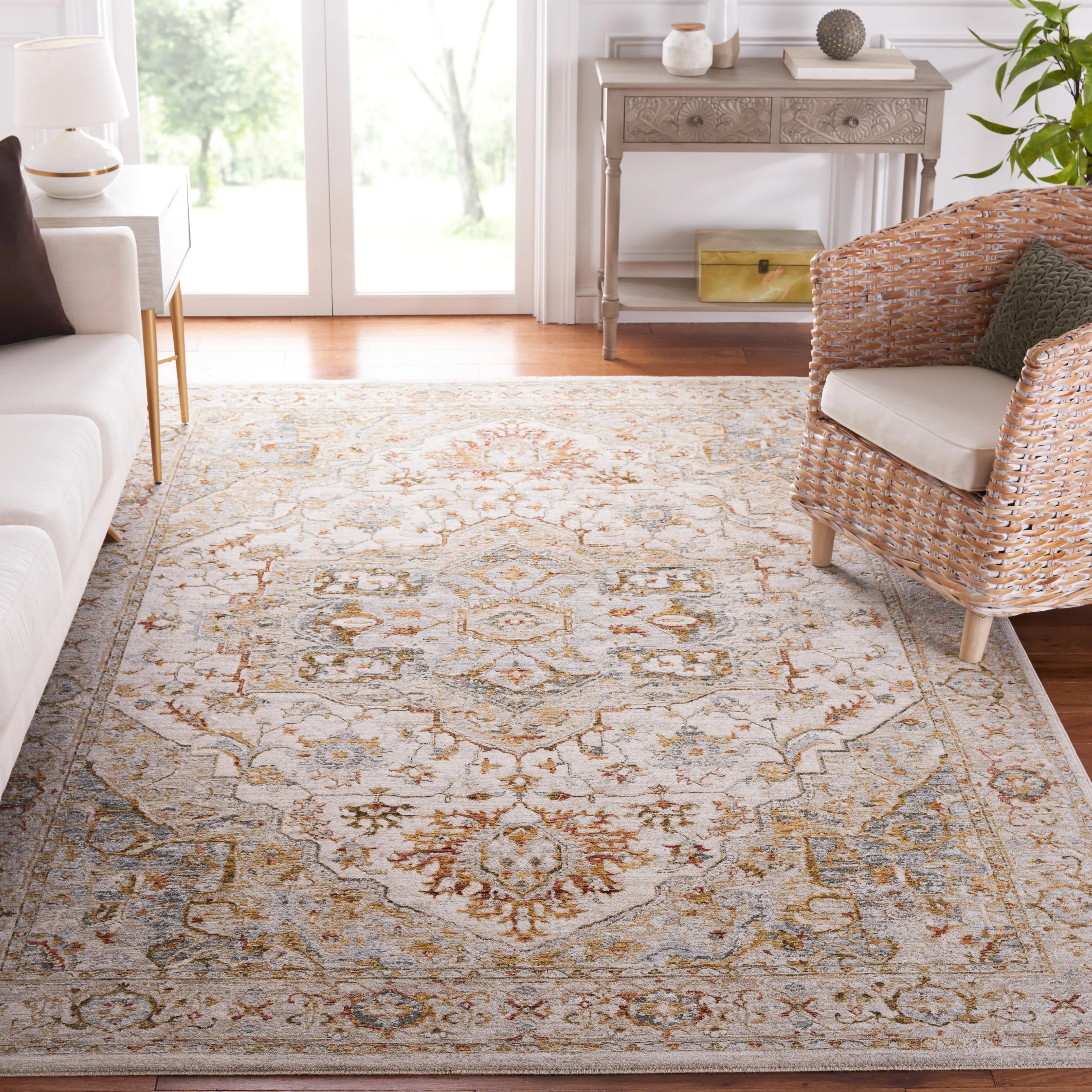 SAFAVIEH Handmade Hamilton Gundeline Oriental Rug