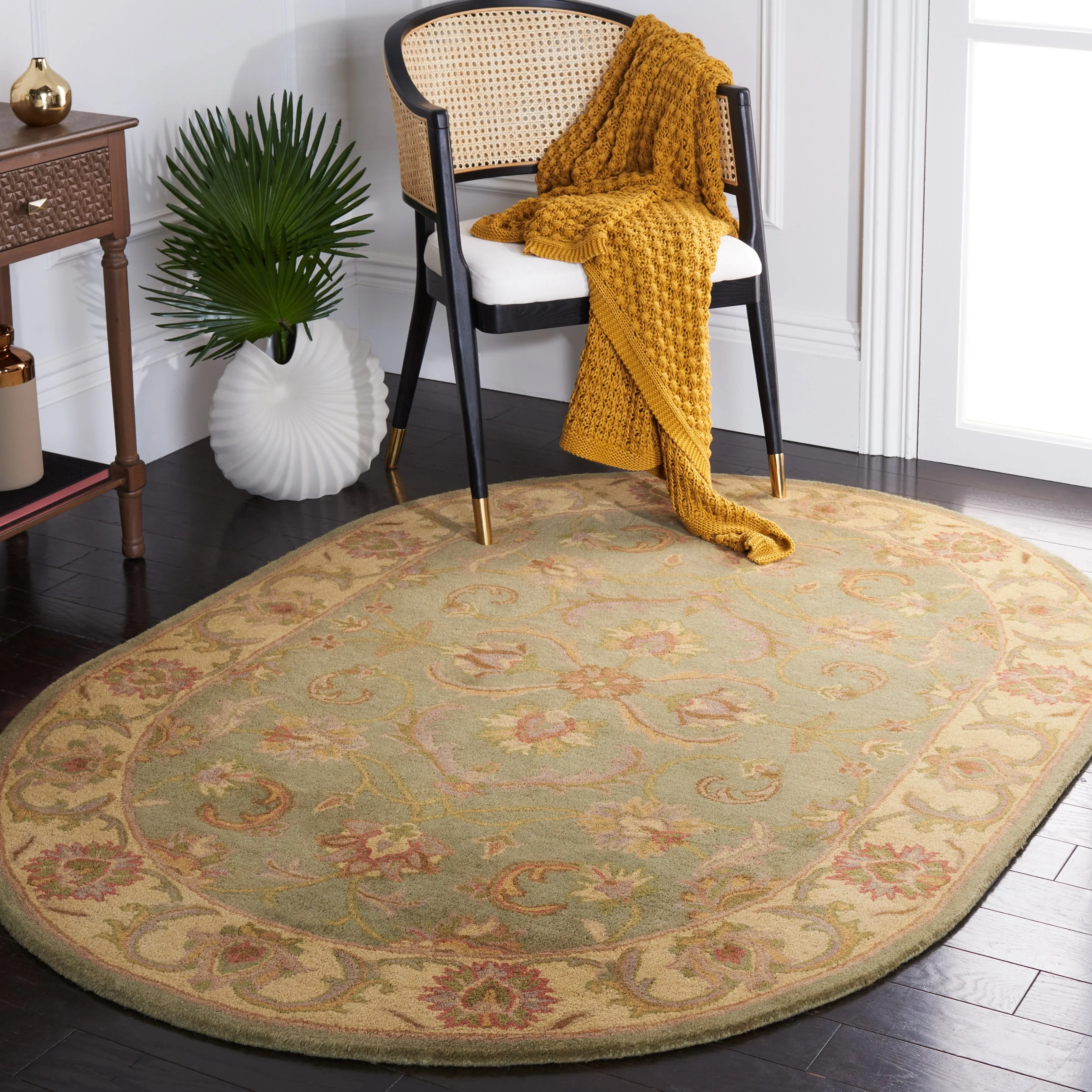 SAFAVIEH. Handmade Heritage Byzantium Traditional Oriental Wool Rug