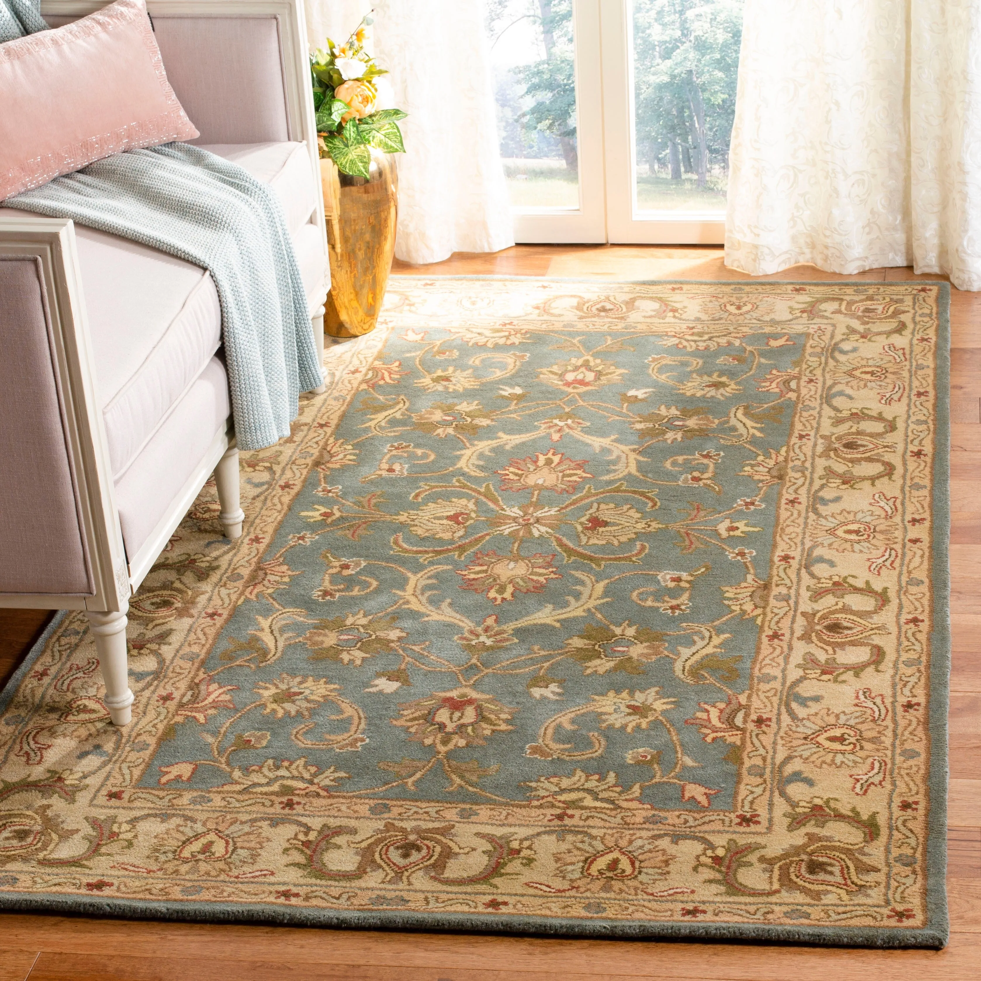 SAFAVIEH. Handmade Heritage Byzantium Traditional Oriental Wool Rug