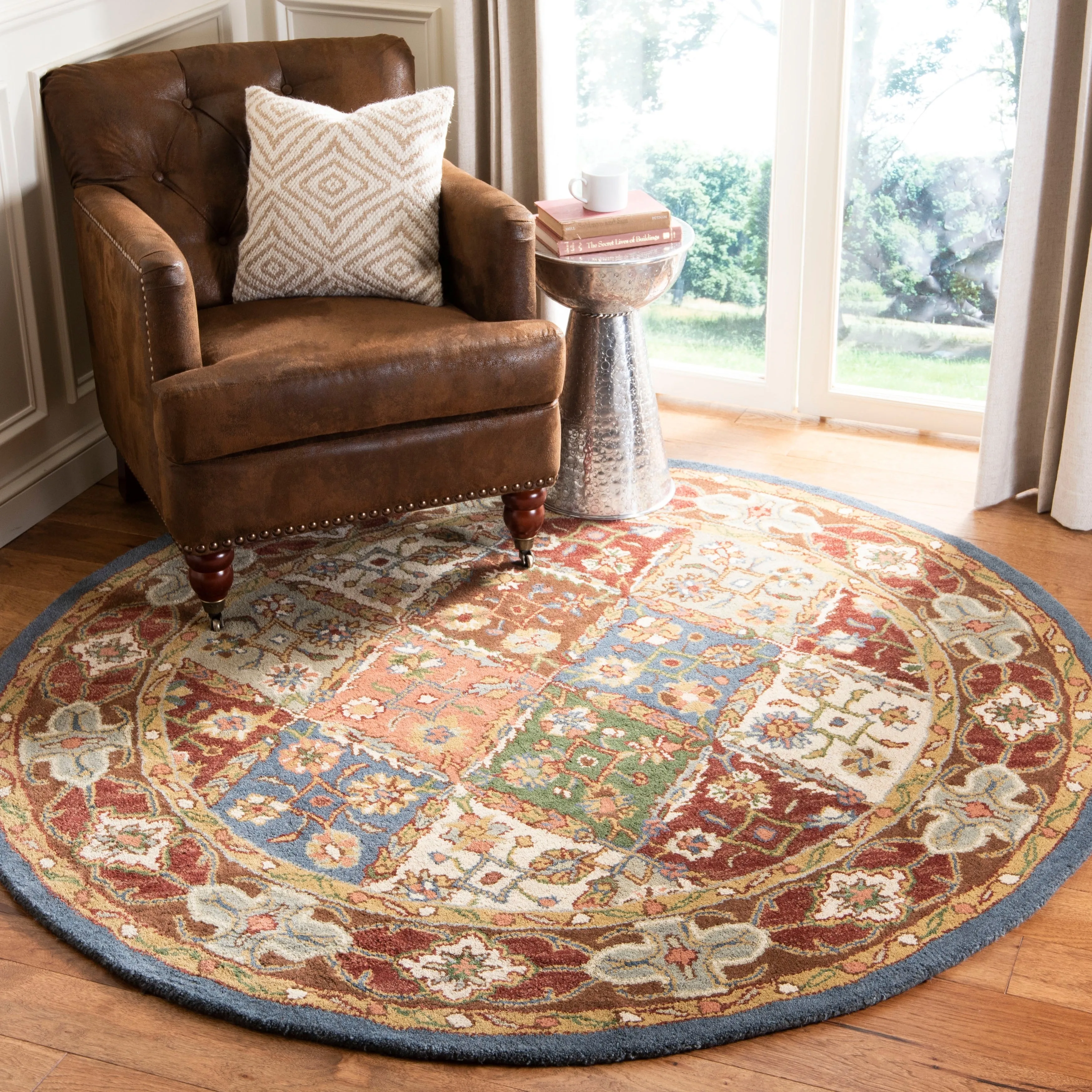 SAFAVIEH Handmade Heritage Chiseko Traditional Oriental Wool Rug