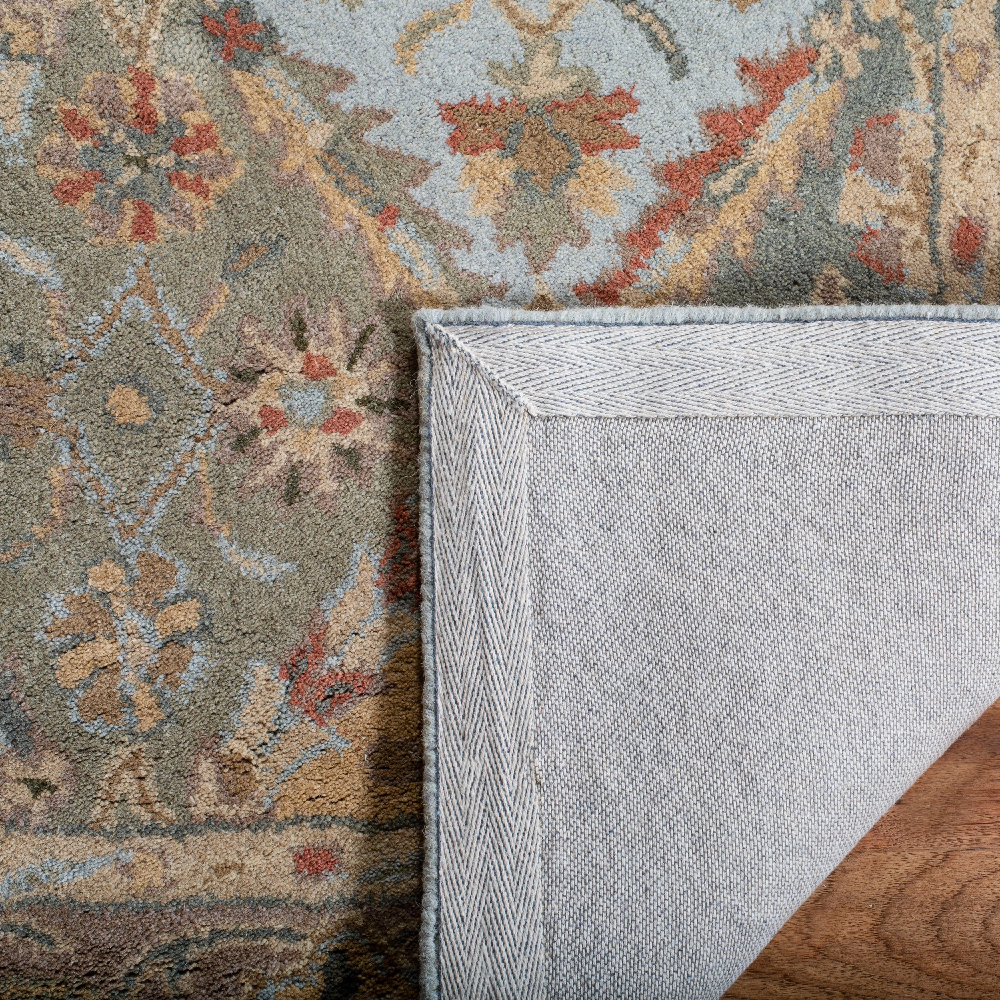 SAFAVIEH Handmade Heritage Chiseko Traditional Oriental Wool Rug