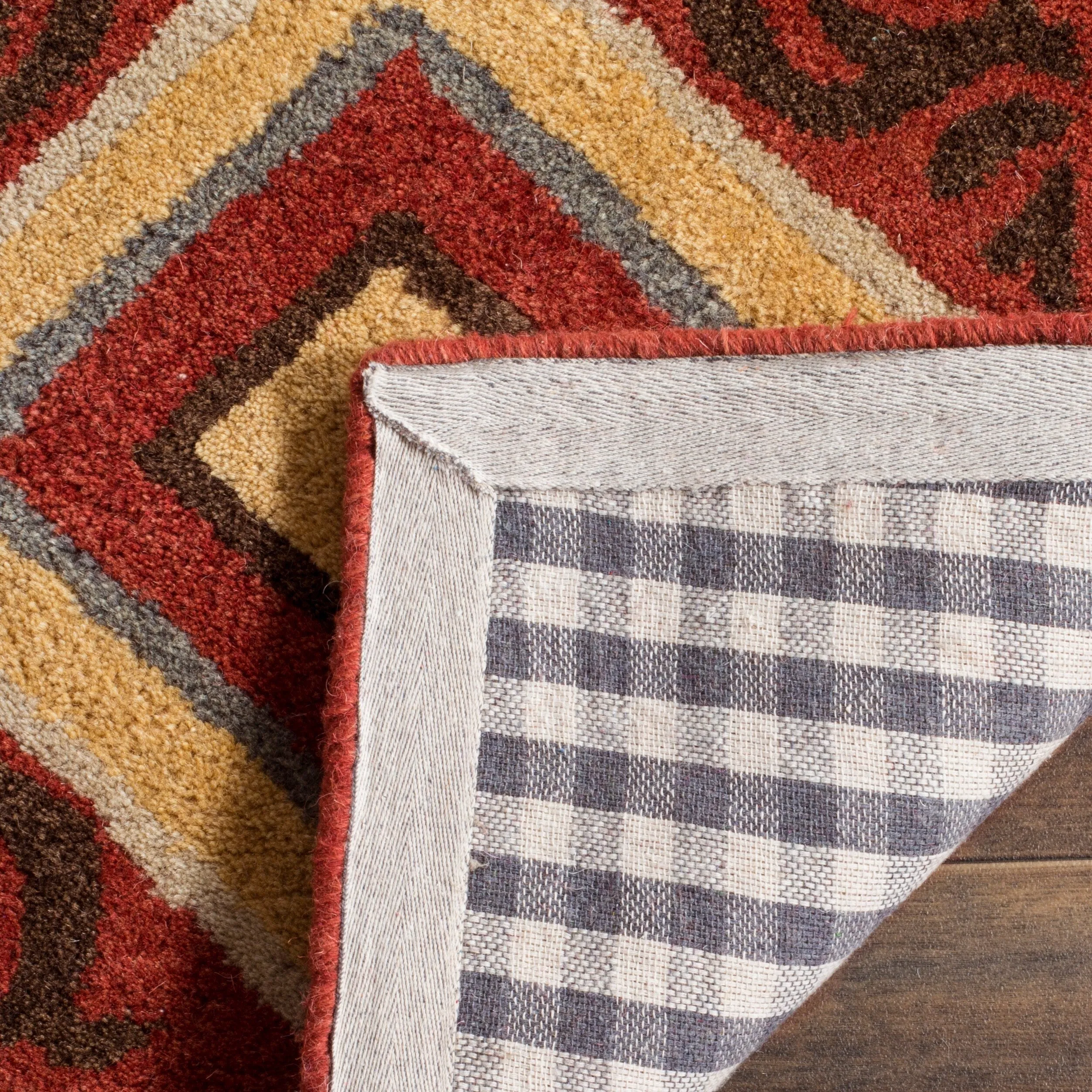 SAFAVIEH Handmade Heritage Constellation Traditional Oriental Wool Rug