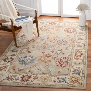 SAFAVIEH. Handmade Heritage Floral Arabesque Wool Rug