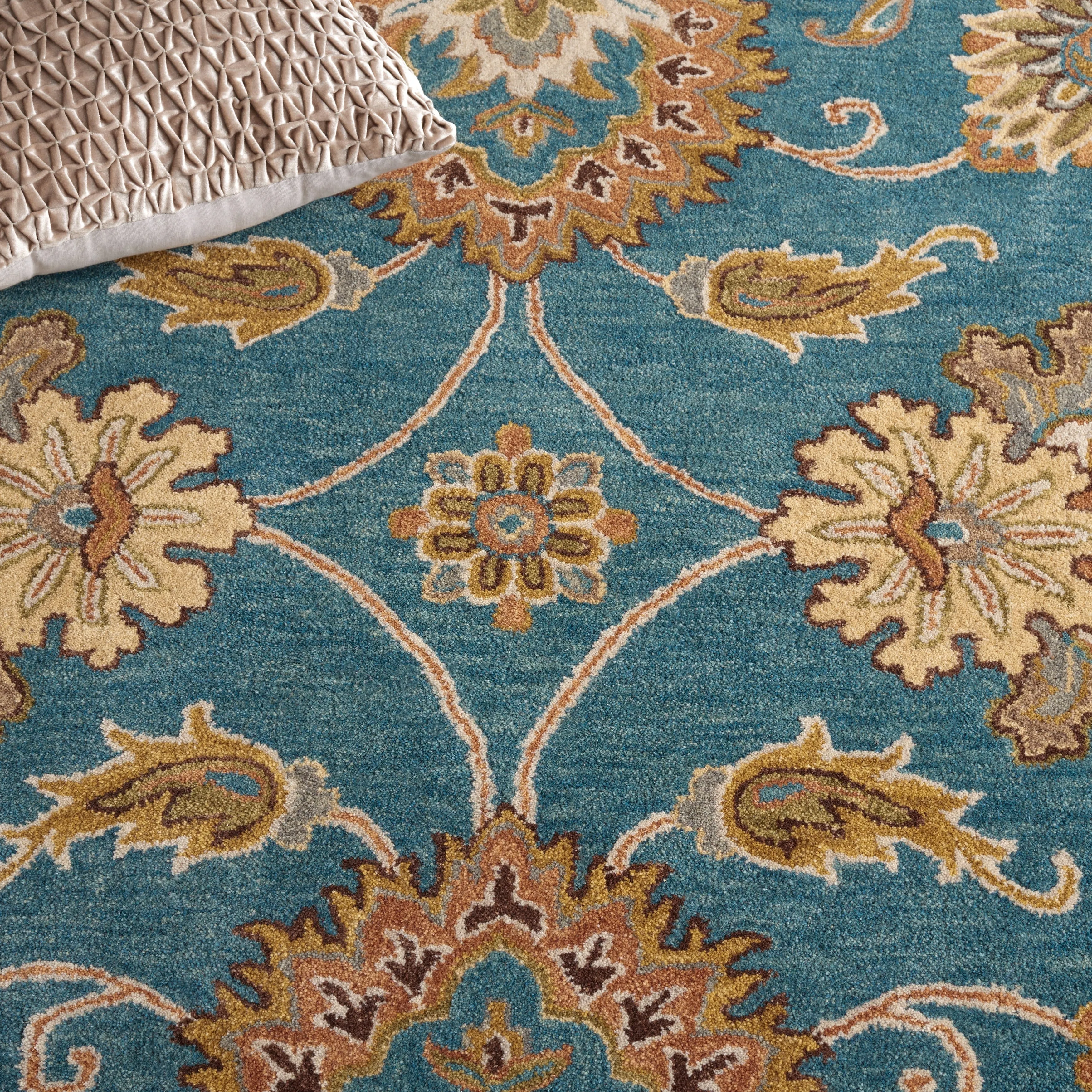 SAFAVIEH Handmade Heritage Party Time Traditional Wool Rug