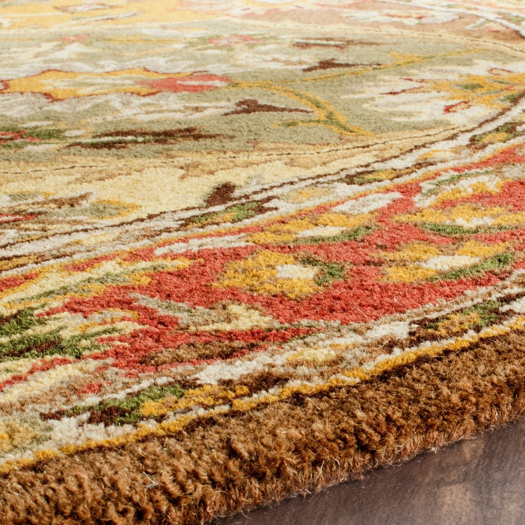 SAFAVIEH Handmade Heritage Roselyne Traditional Oriental Wool Rug