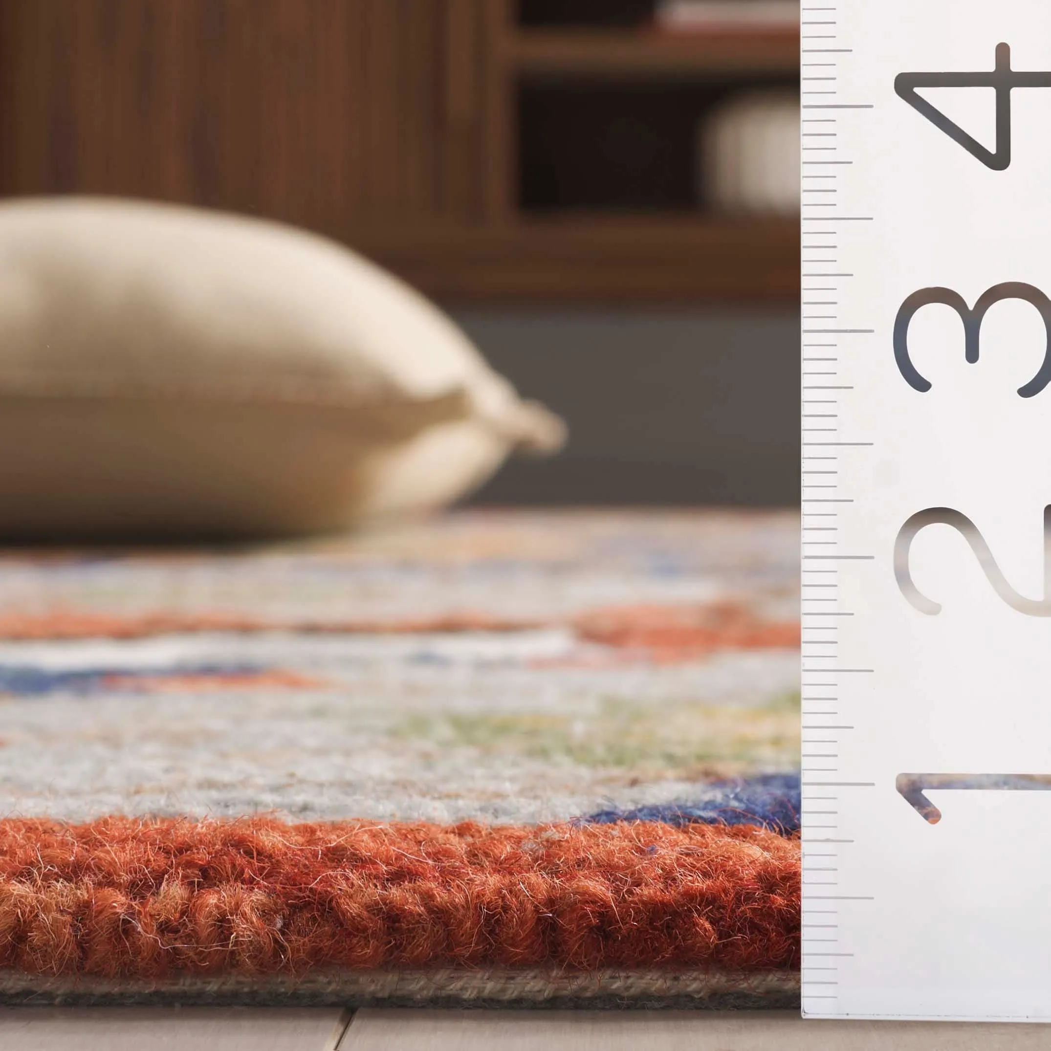 SAFAVIEH Handmade Jardin Rusa Country Floral Wool Rug