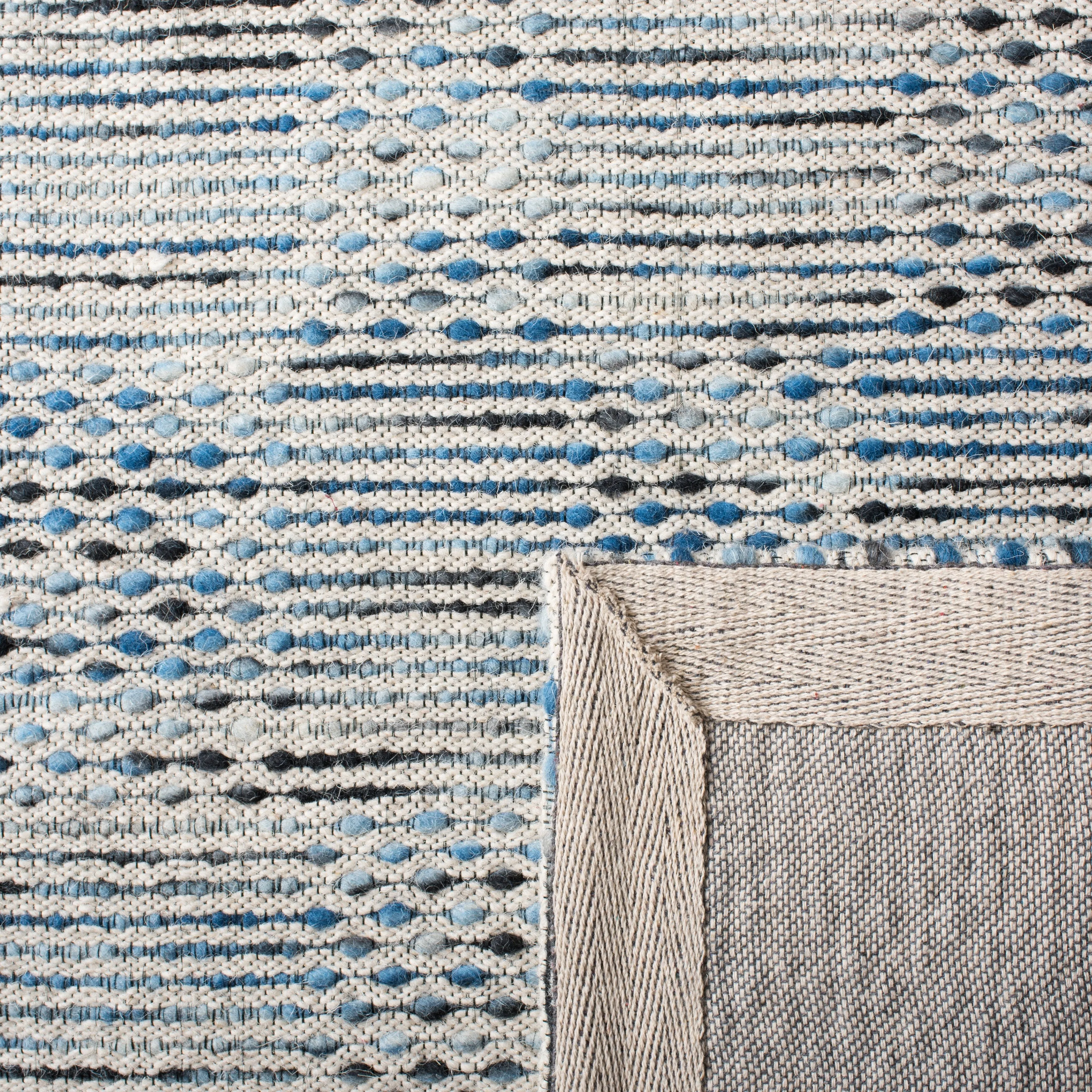 SAFAVIEH Handmade Marbella Miloslava Wool Rug