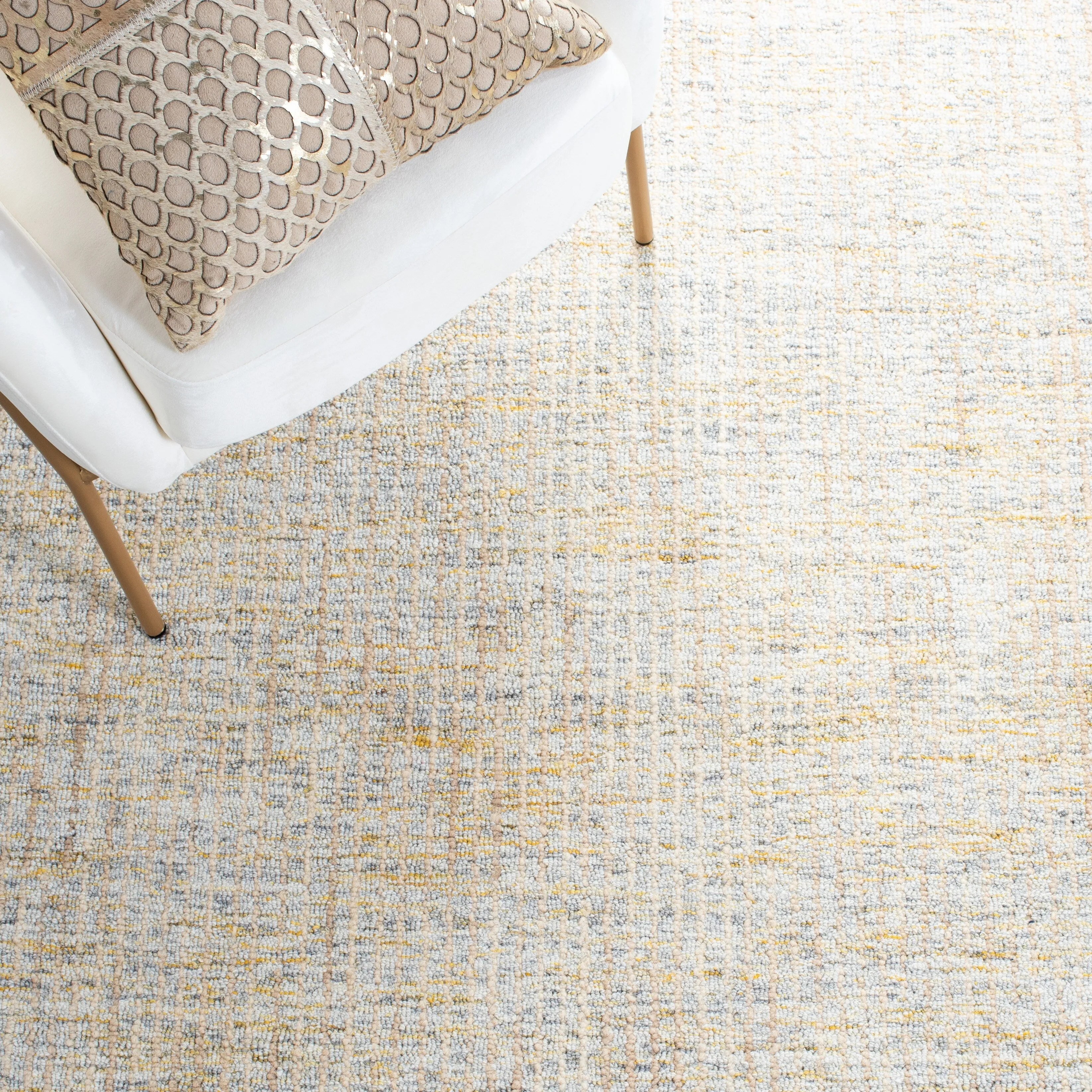 SAFAVIEH Handmade Metro Janin Wool Rug