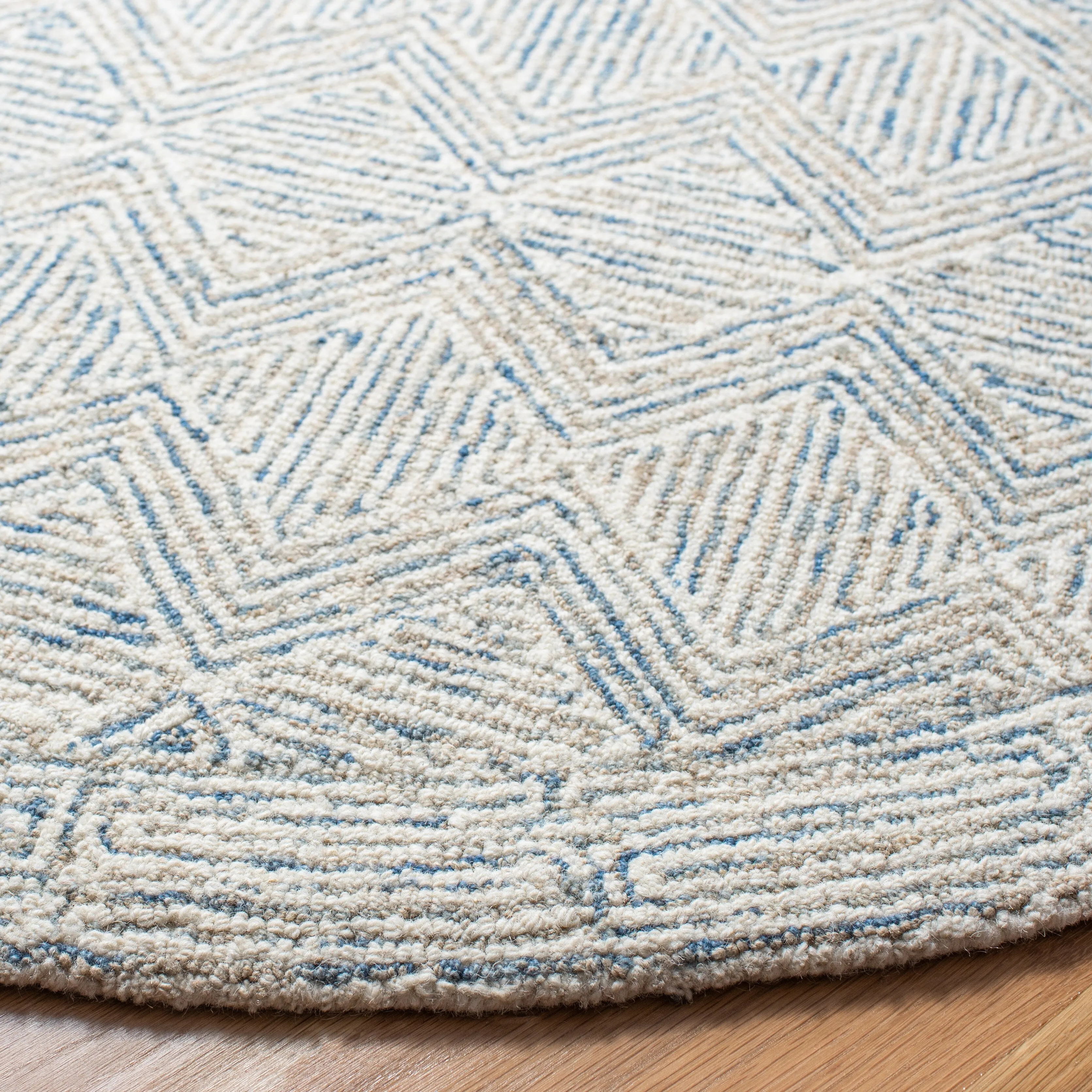 SAFAVIEH Handmade Micro-Loop Azra Transitional Wool Rug