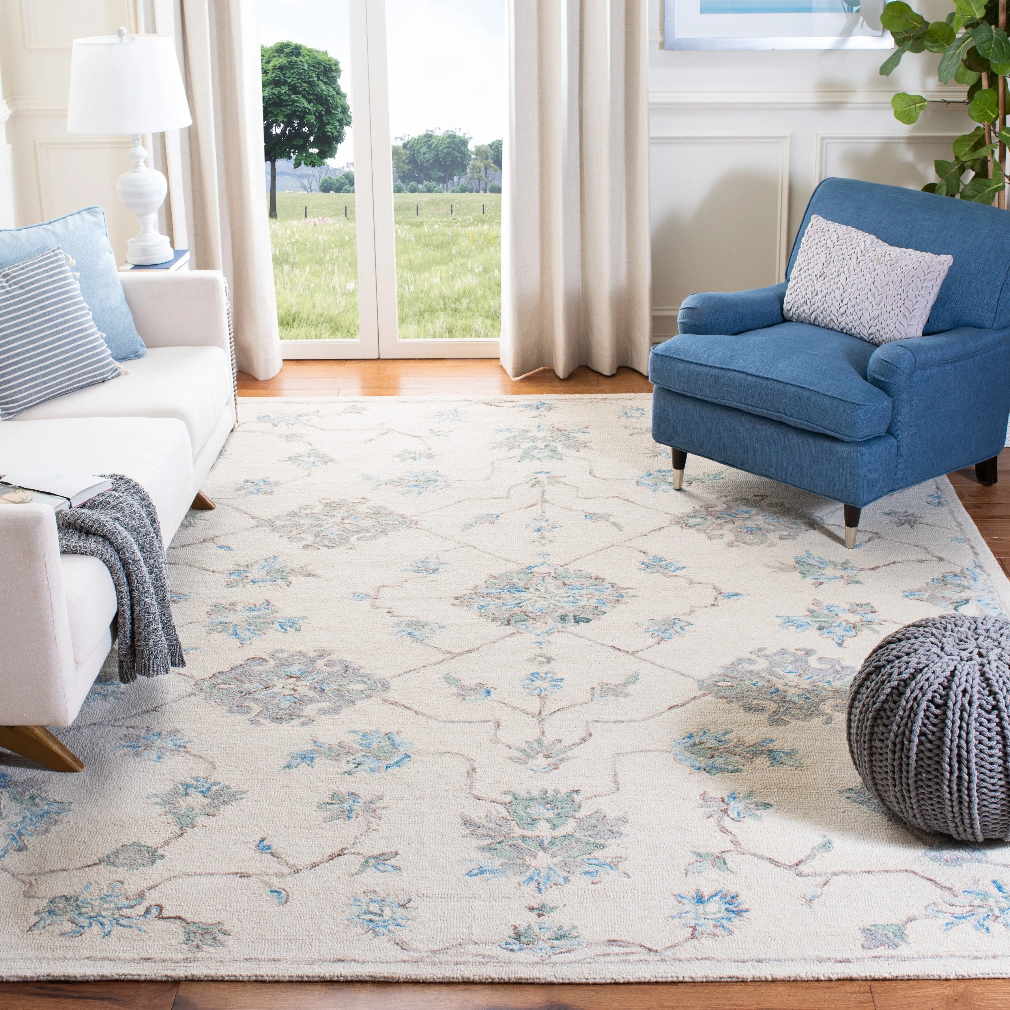 SAFAVIEH Handmade Micro-Loop Burcin Modern Wool Rug