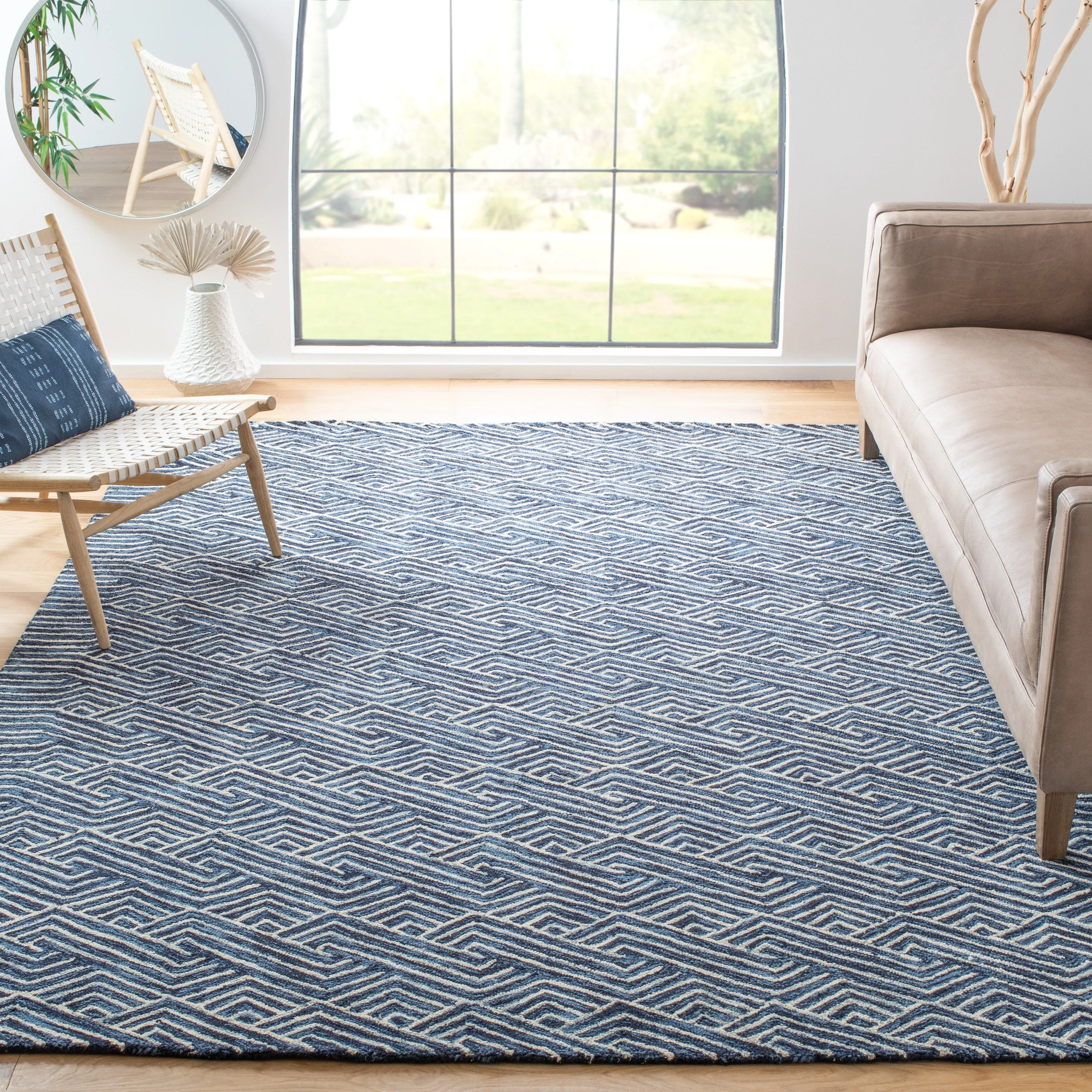 SAFAVIEH Handmade Micro-Loop Firica Modern Wool Rug