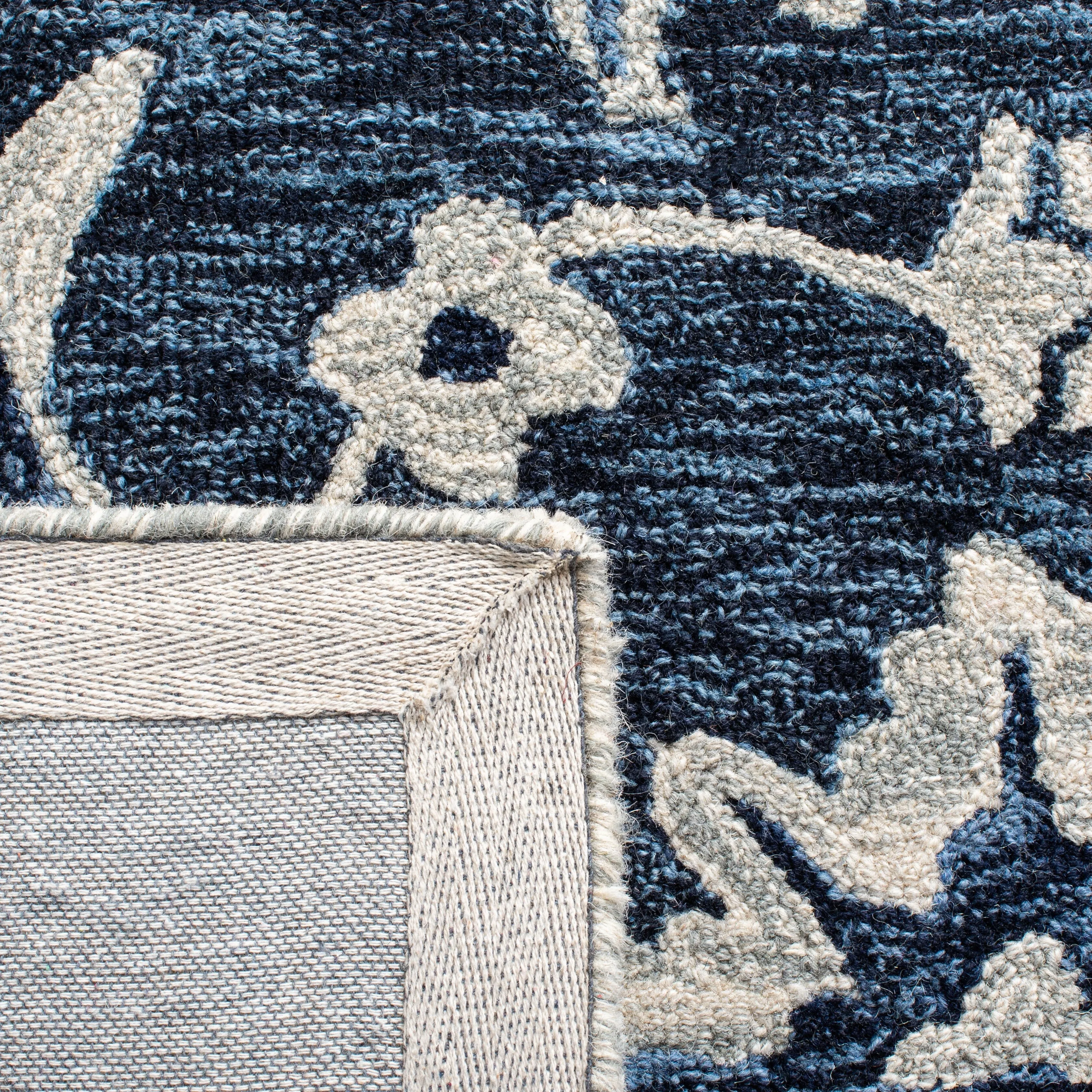 SAFAVIEH Handmade Micro-Loop Fjoralba Transitional Floral Wool Rug