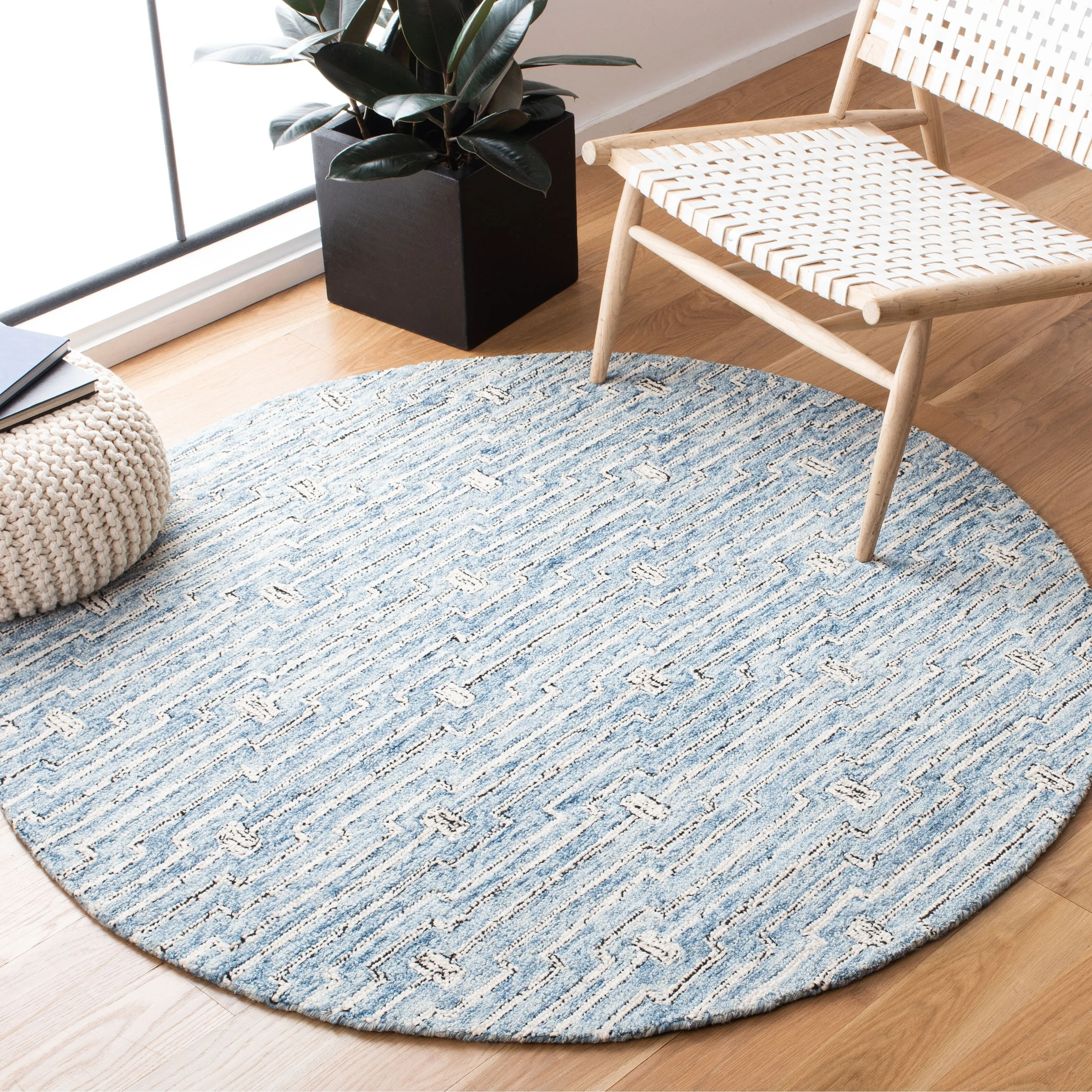 SAFAVIEH Handmade Micro-Loop Gatienne Modern Wool Rug