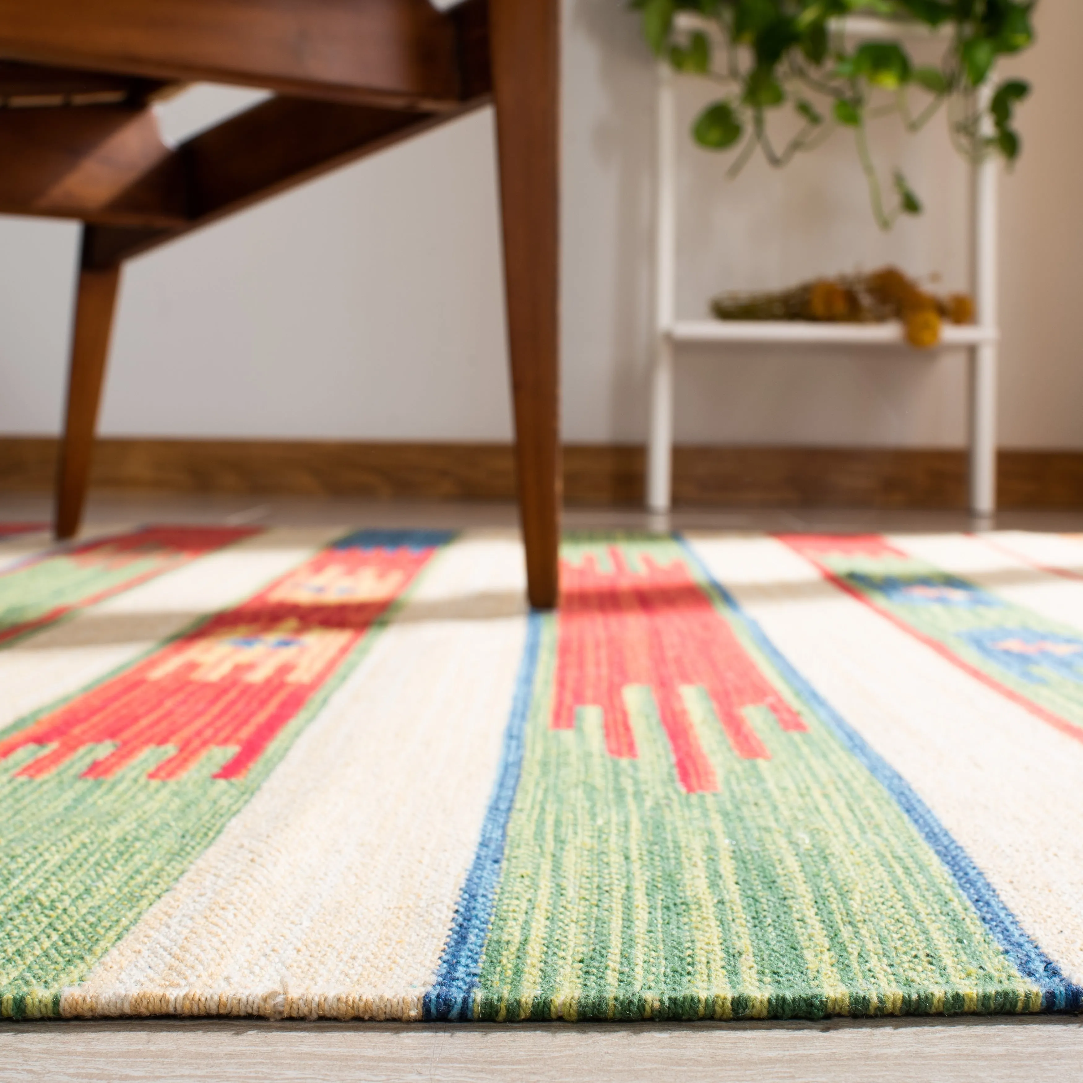 SAFAVIEH Handmade Montauk Tsunemi Southwestern Cotton Fringe Rug