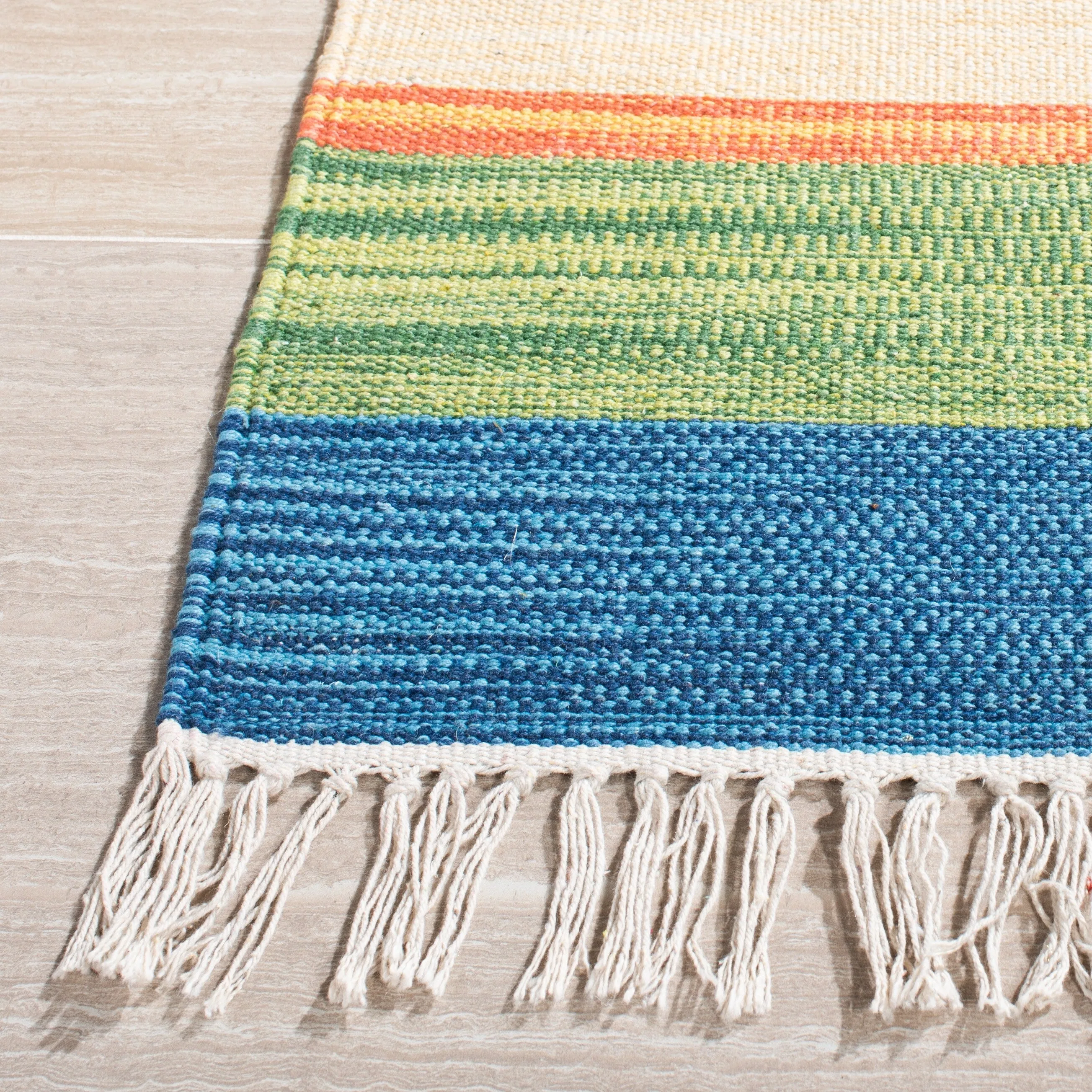 SAFAVIEH Handmade Montauk Tsunemi Southwestern Cotton Fringe Rug