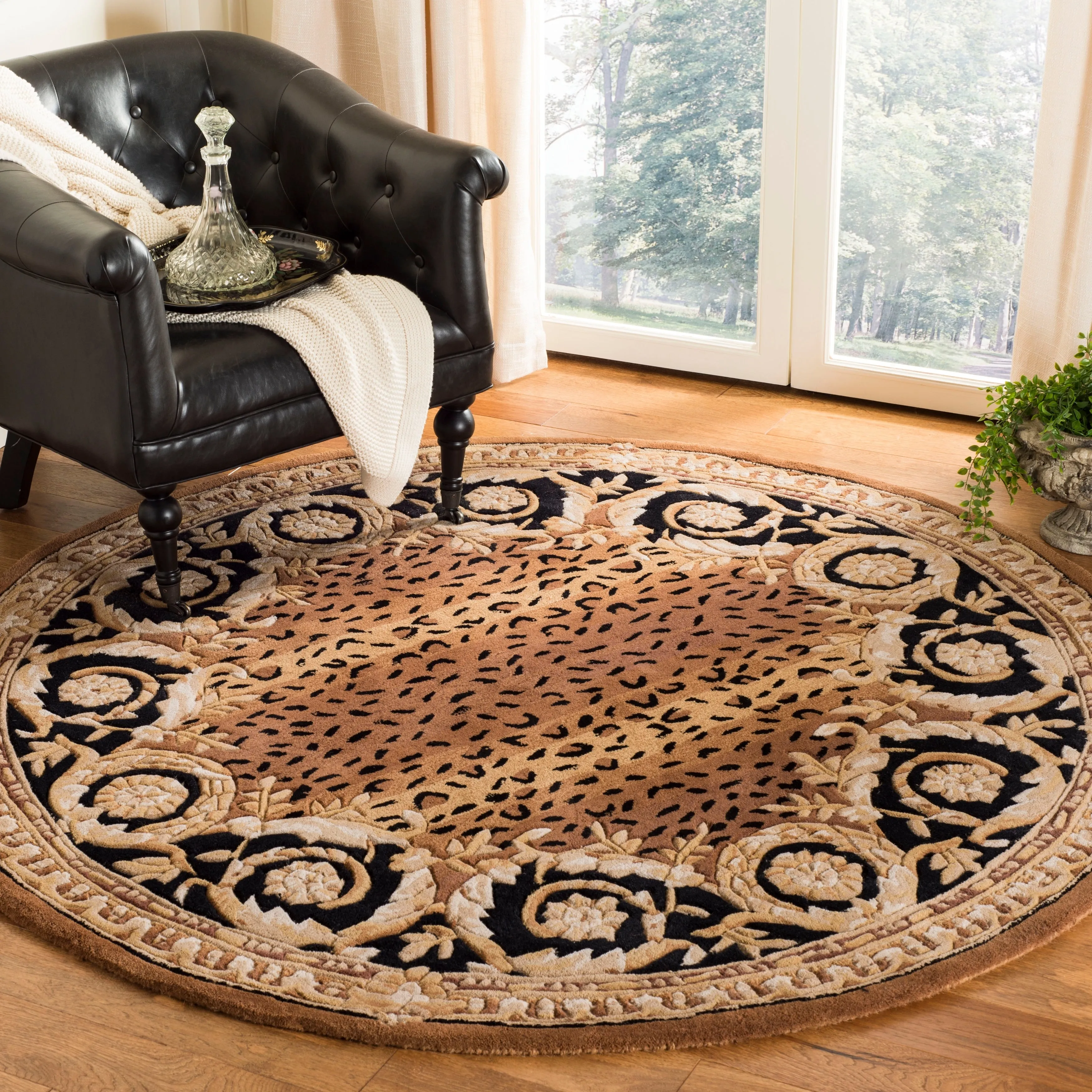 SAFAVIEH. Handmade Naples Aglaea Traditional Oriental Wool Rug