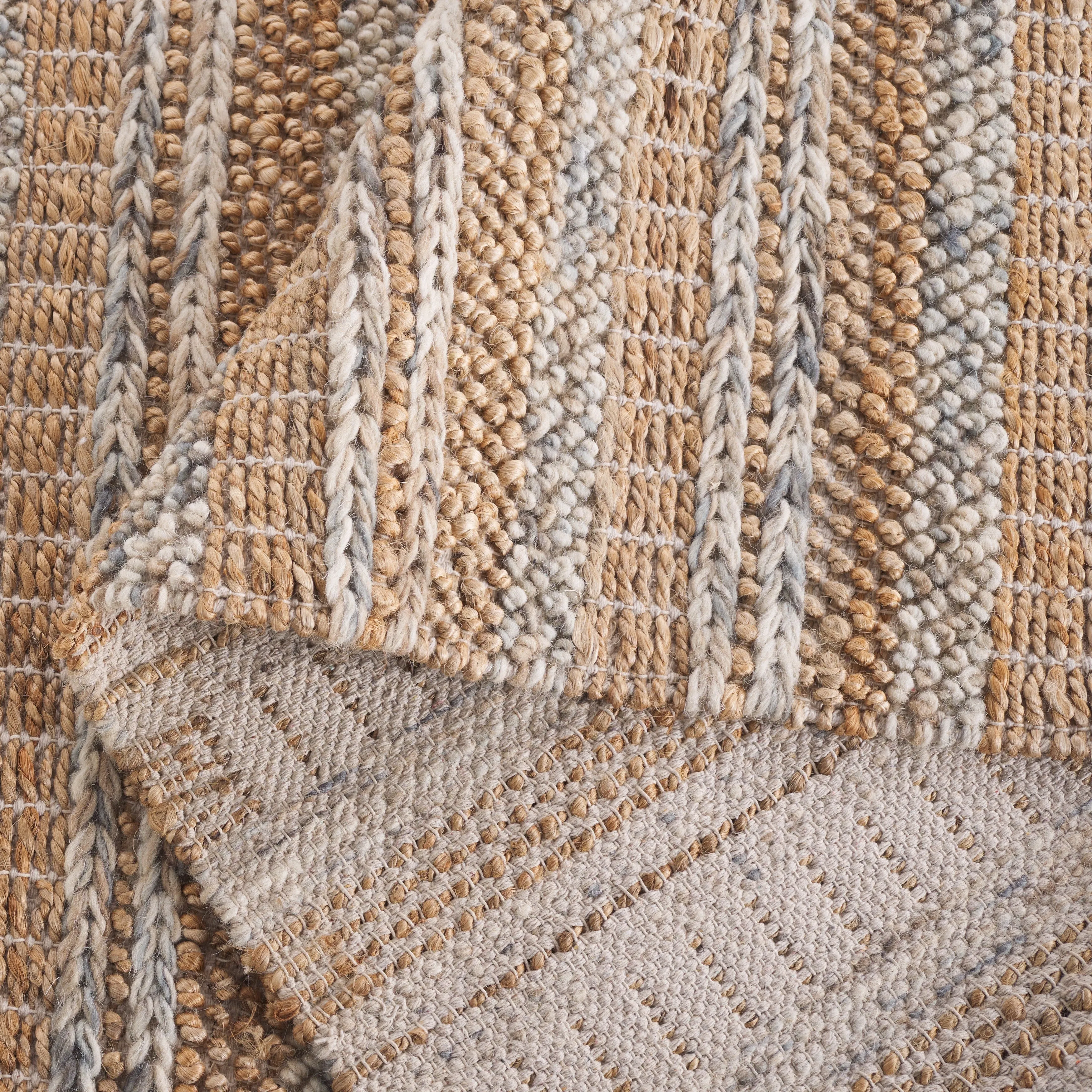 SAFAVIEH Handmade Natura Erella Transitional Wool Rug