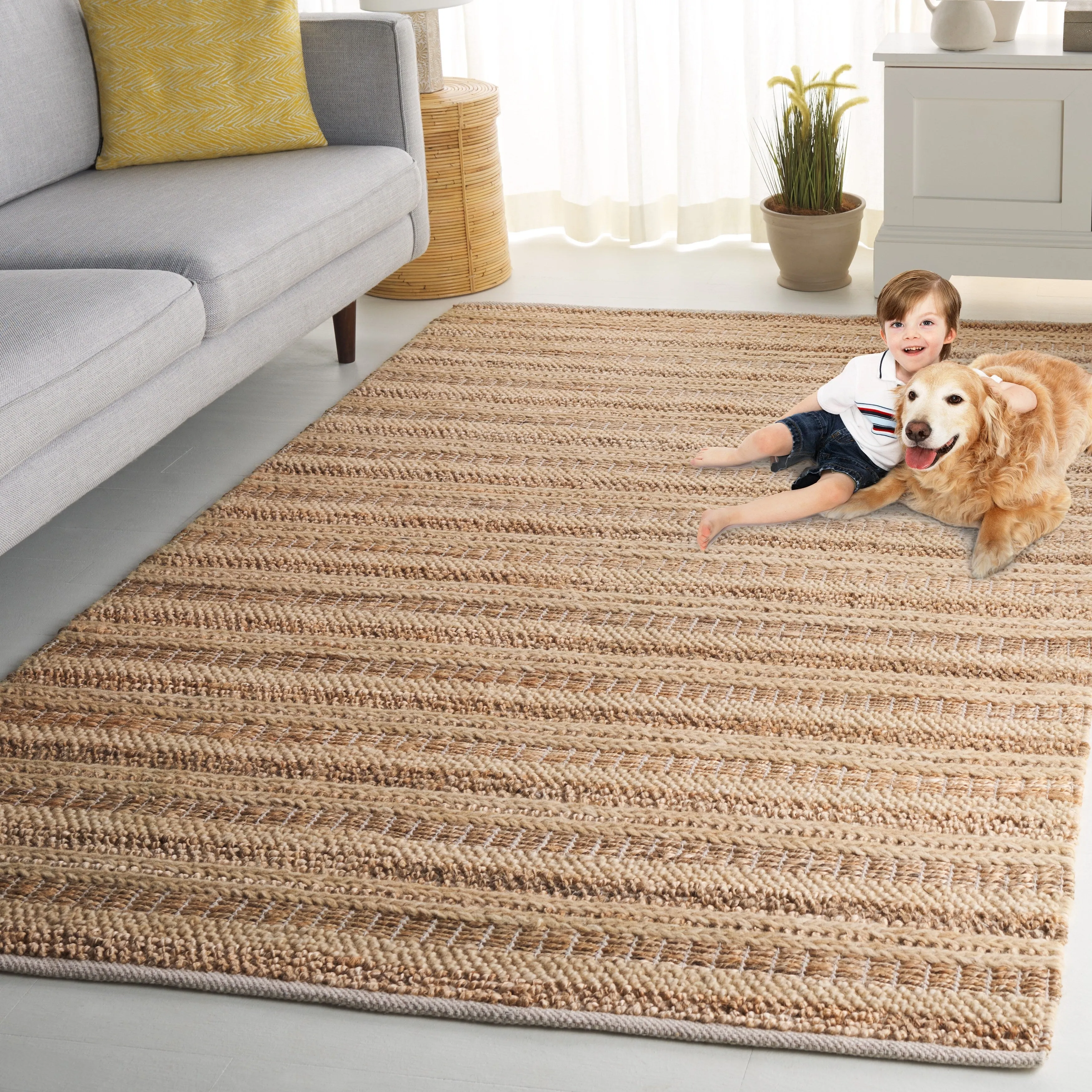 SAFAVIEH Handmade Natura Erella Transitional Wool Rug