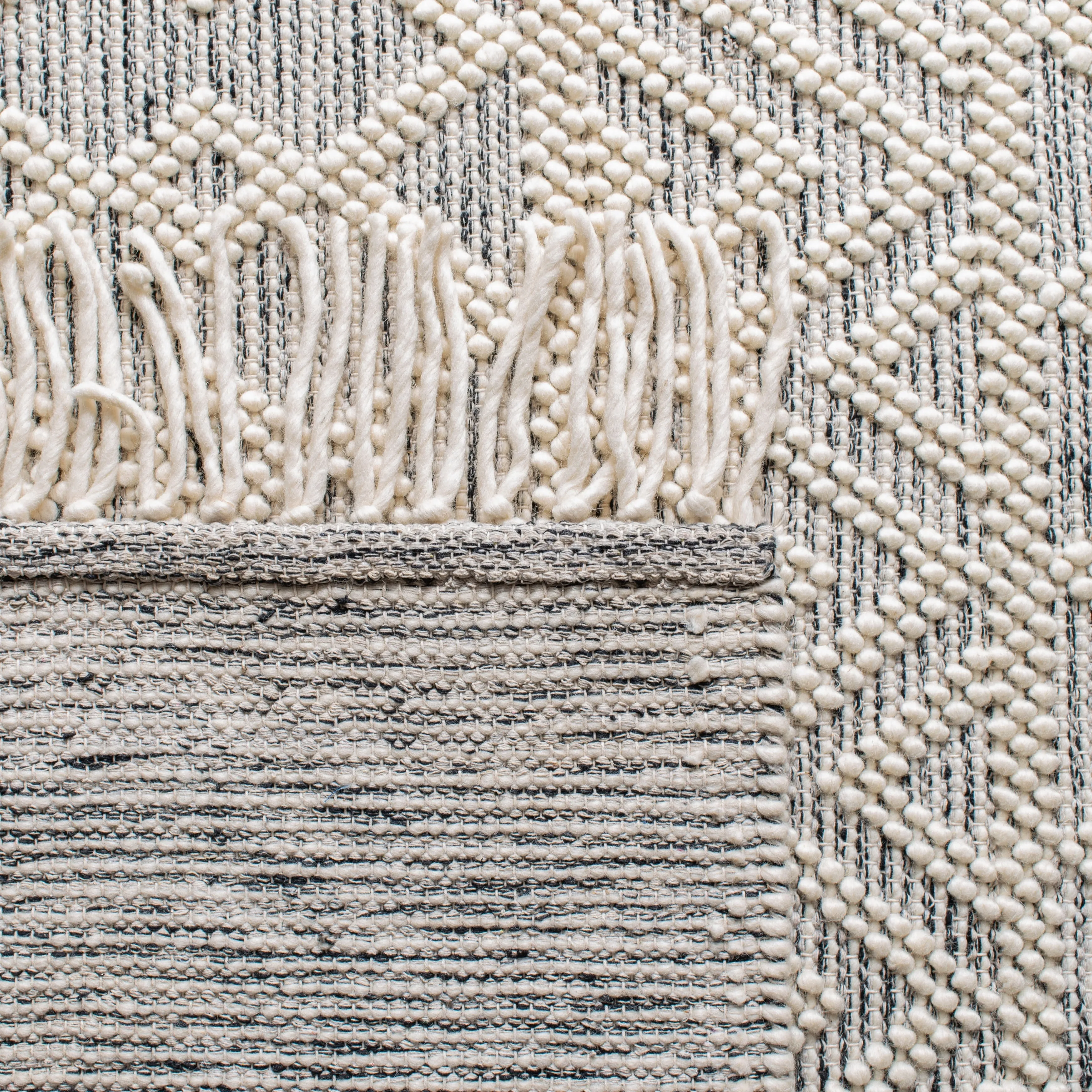 SAFAVIEH Handmade Natura Klaarke Wool Rug