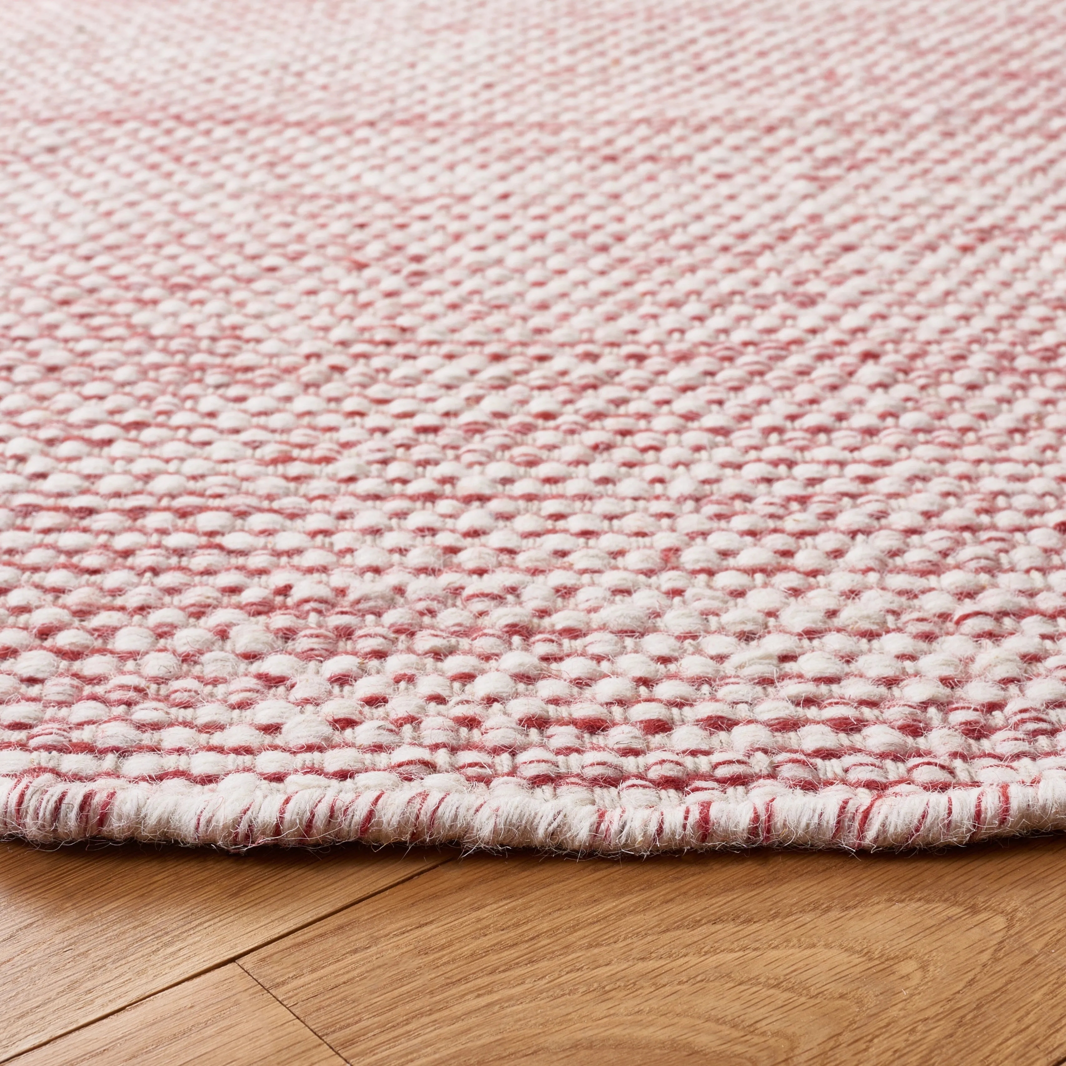 SAFAVIEH Handmade Natura Ludmila Farmhouse Wool Rug