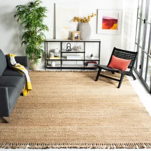 SAFAVIEH Handmade Natural Fiber Kamila Jute Tassel Rug