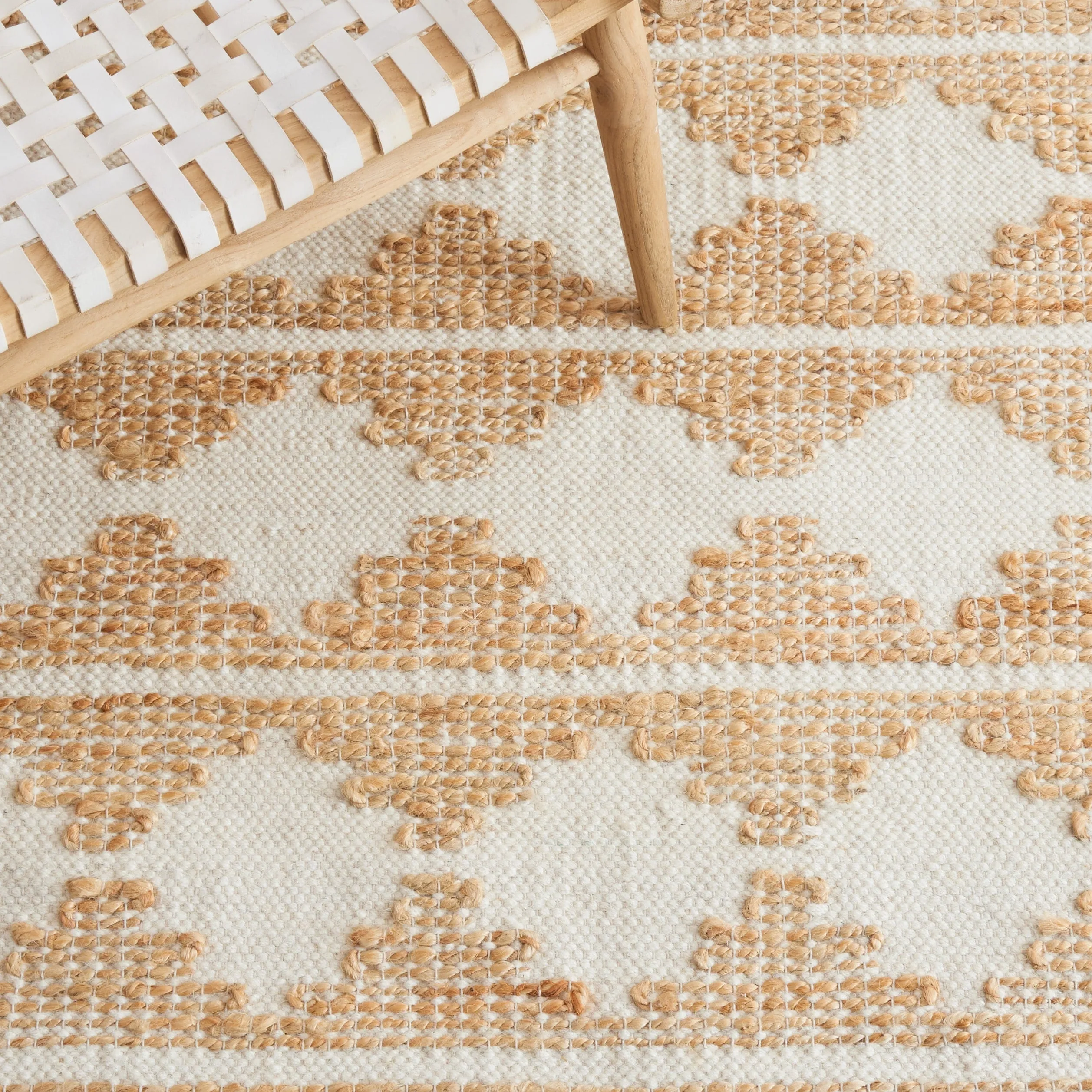 SAFAVIEH Handmade Natural Fiber Kinley Jute & Wool Rug