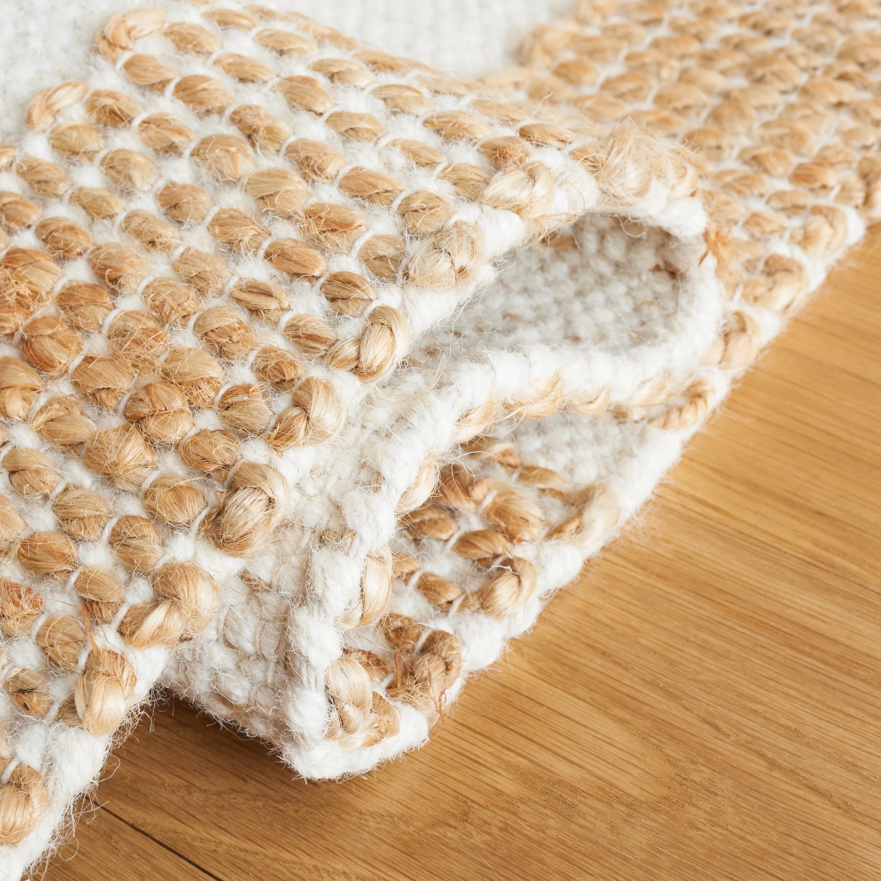 SAFAVIEH Handmade Natural Fiber Kinley Jute & Wool Rug