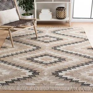 SAFAVIEH Handmade Natural Fiber Saniya Boho Tribal Jute Fringe
