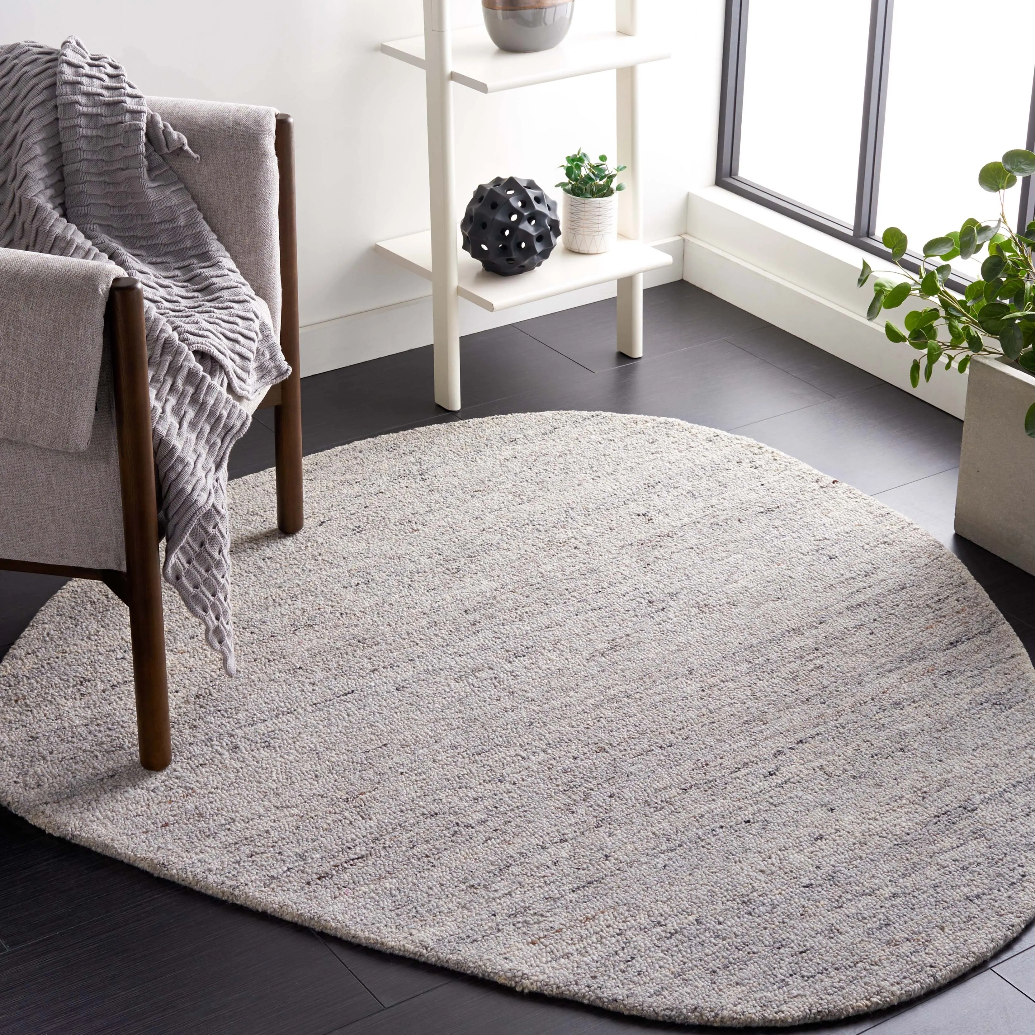 SAFAVIEH Handmade Novelty Keyla Novelty Wool Rug