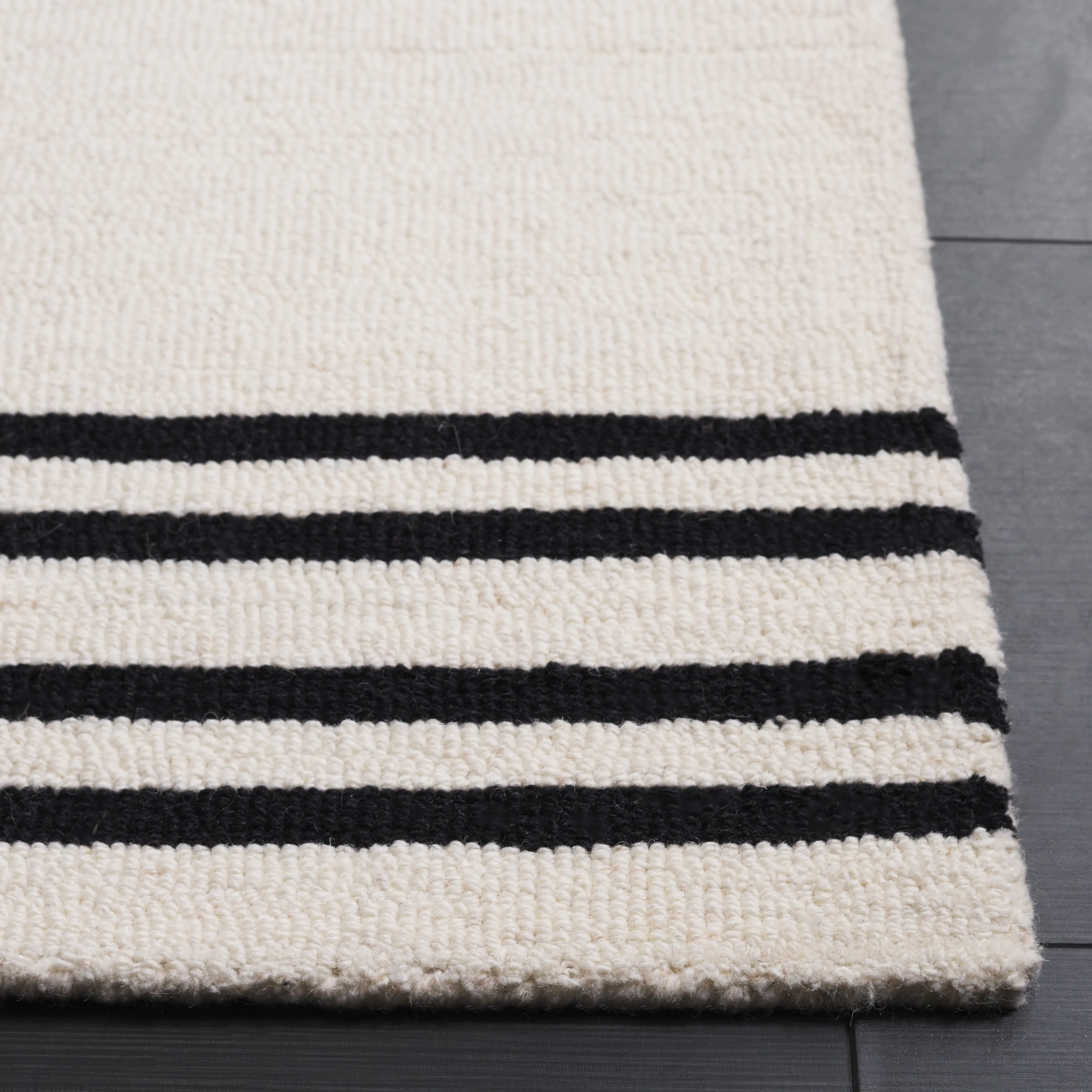 SAFAVIEH Handmade Rodeo Kanti Drive Mid-Century Modern Wool Rug