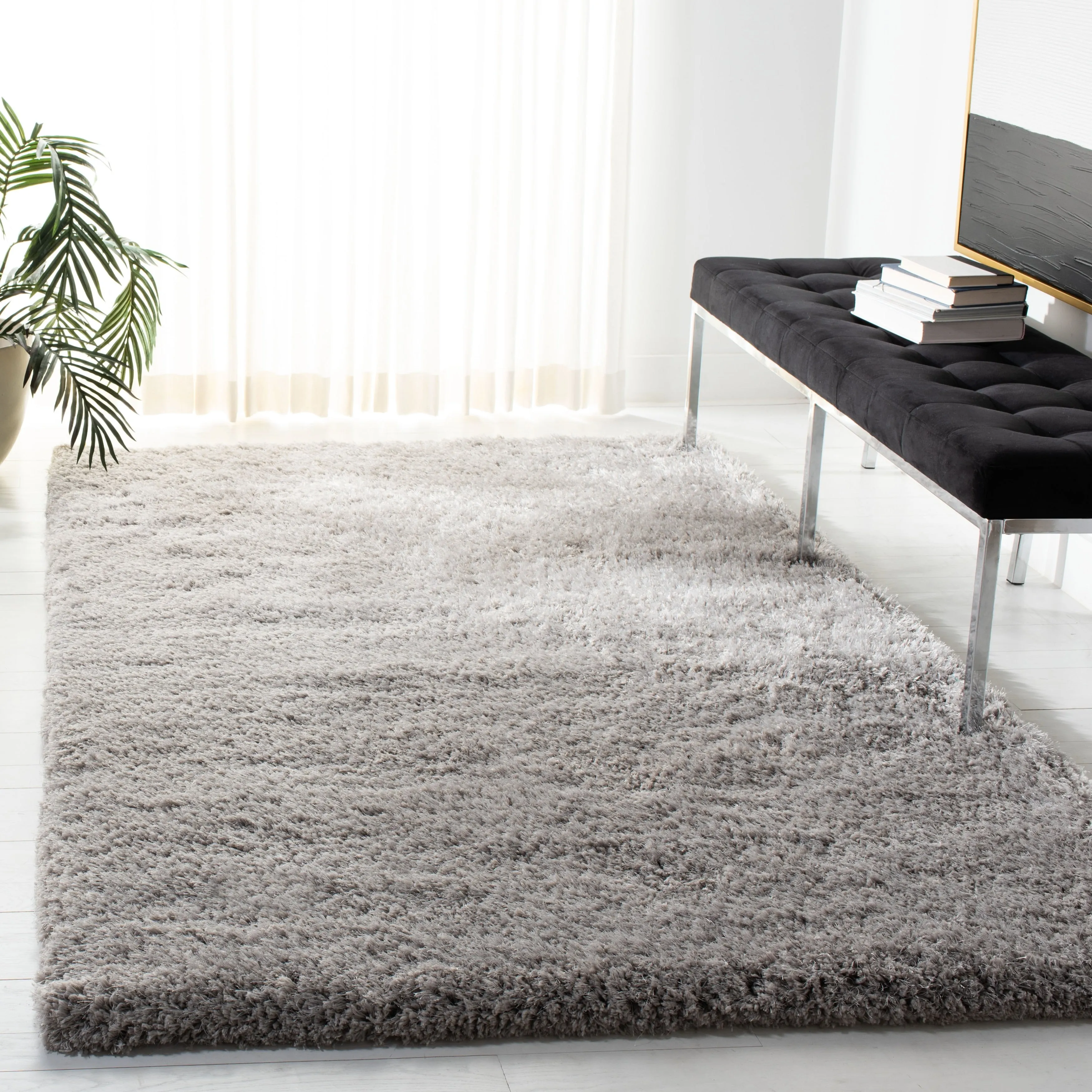 SAFAVIEH Handmade Ryann Shag Anneclaar Solid Polyester Rug