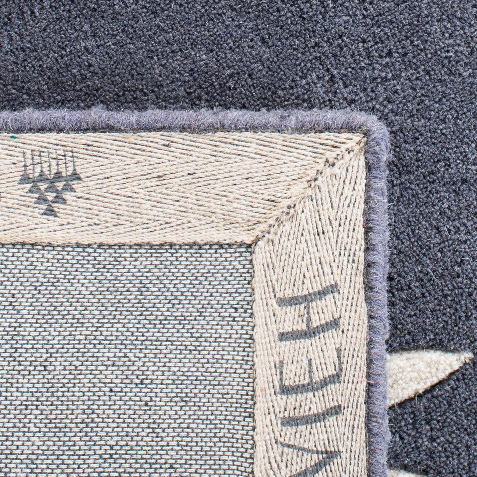 SAFAVIEH. Handmade Soho Kelsi Twigs N.Z. Wool Rug