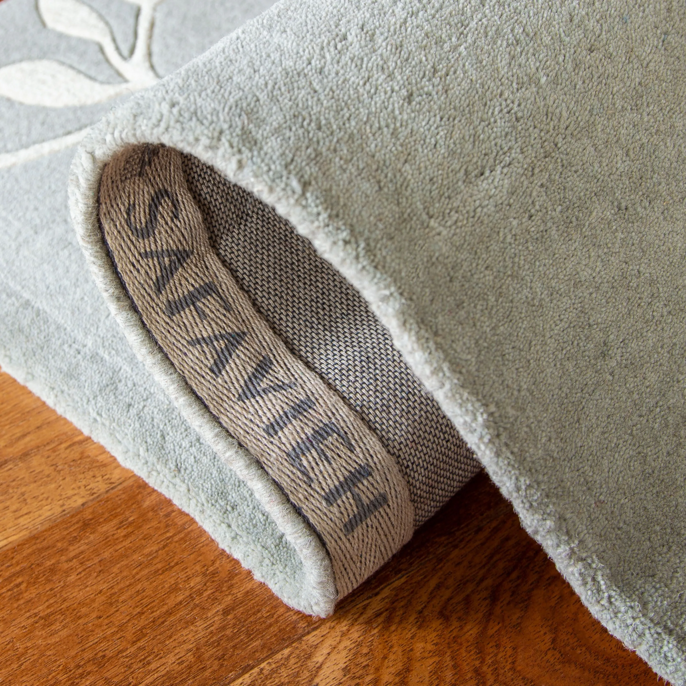 SAFAVIEH. Handmade Soho Kelsi Twigs N.Z. Wool Rug