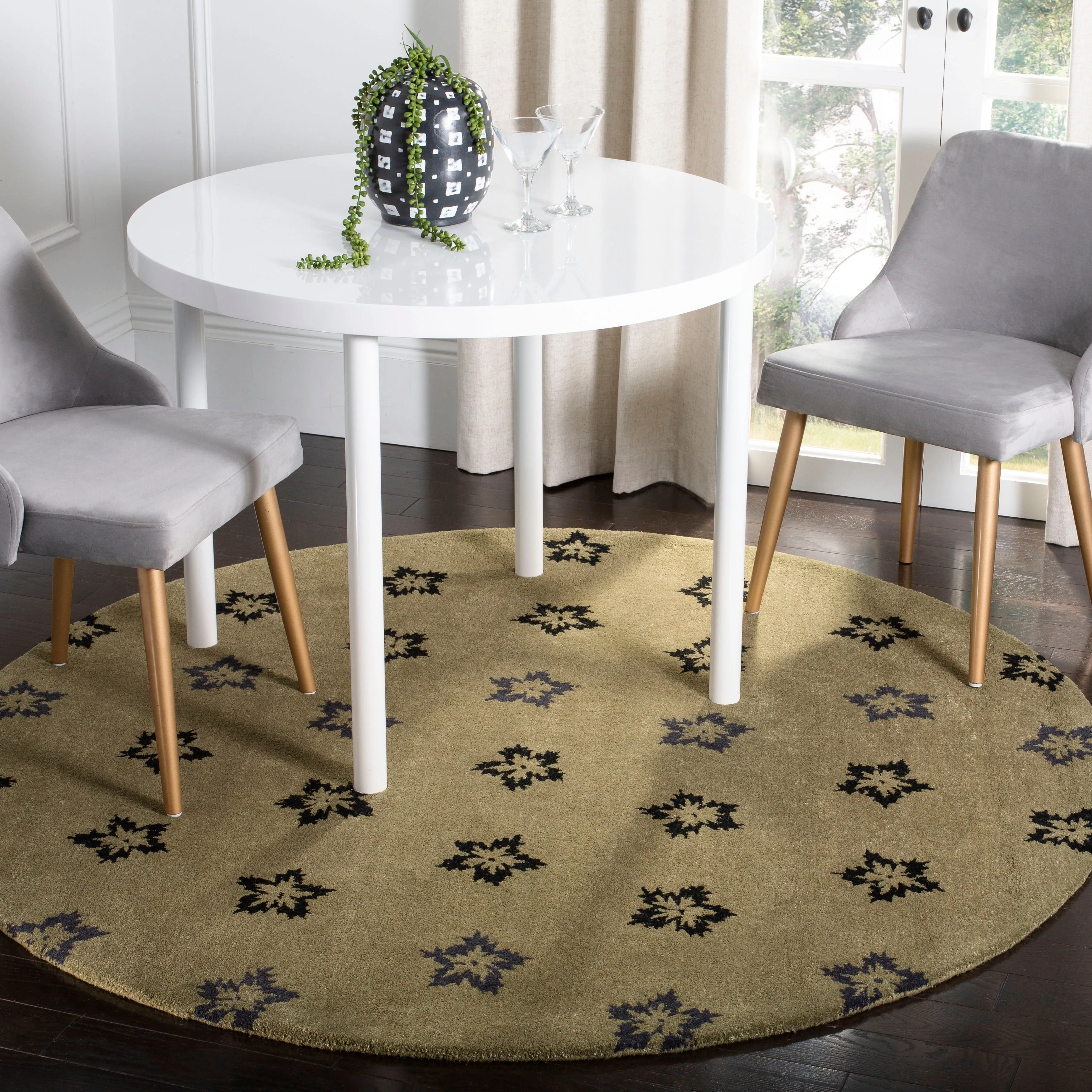 SAFAVIEH Handmade Soho Teela Leaves N.Z. Wool Rug