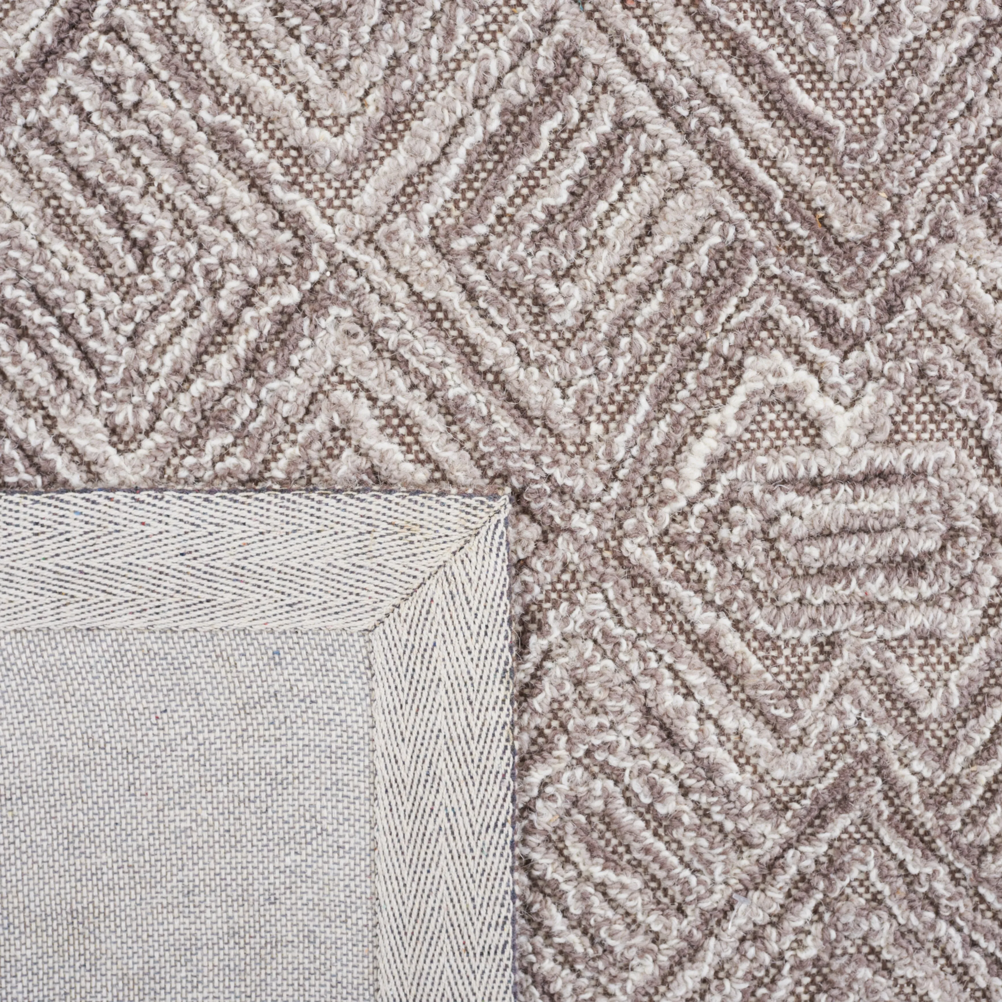 SAFAVIEH Handmade Textual Vibha Wool Rug