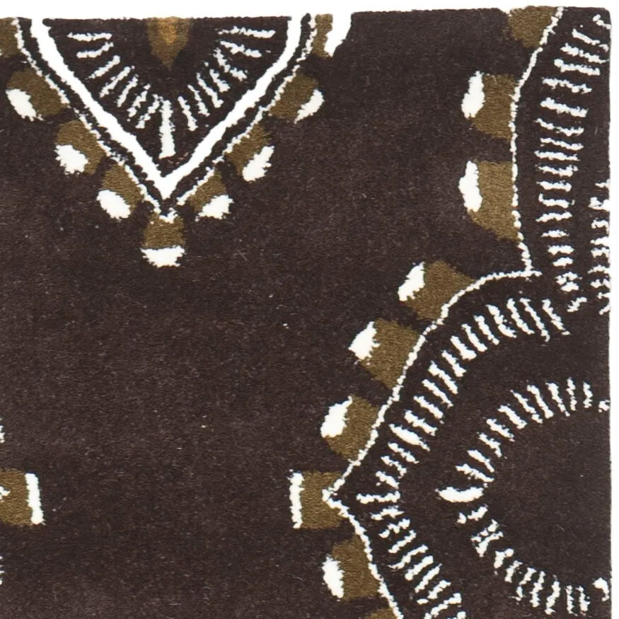 SAFAVIEH Handmade Wyndham Geanina Modern Wool Rug